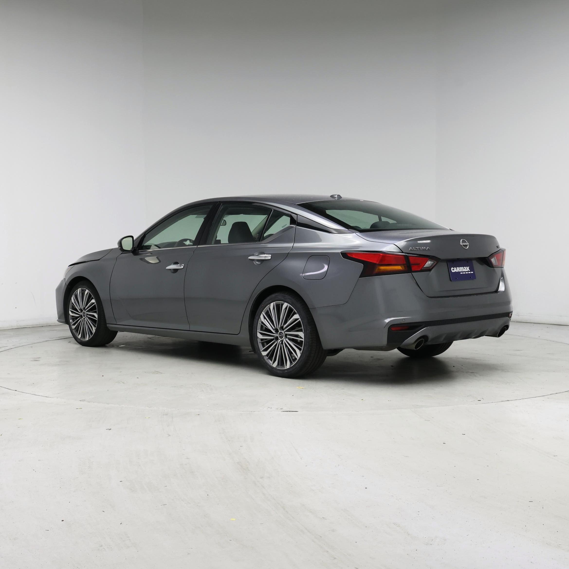 Thumbnail: 2023 Nissan Altima - 2