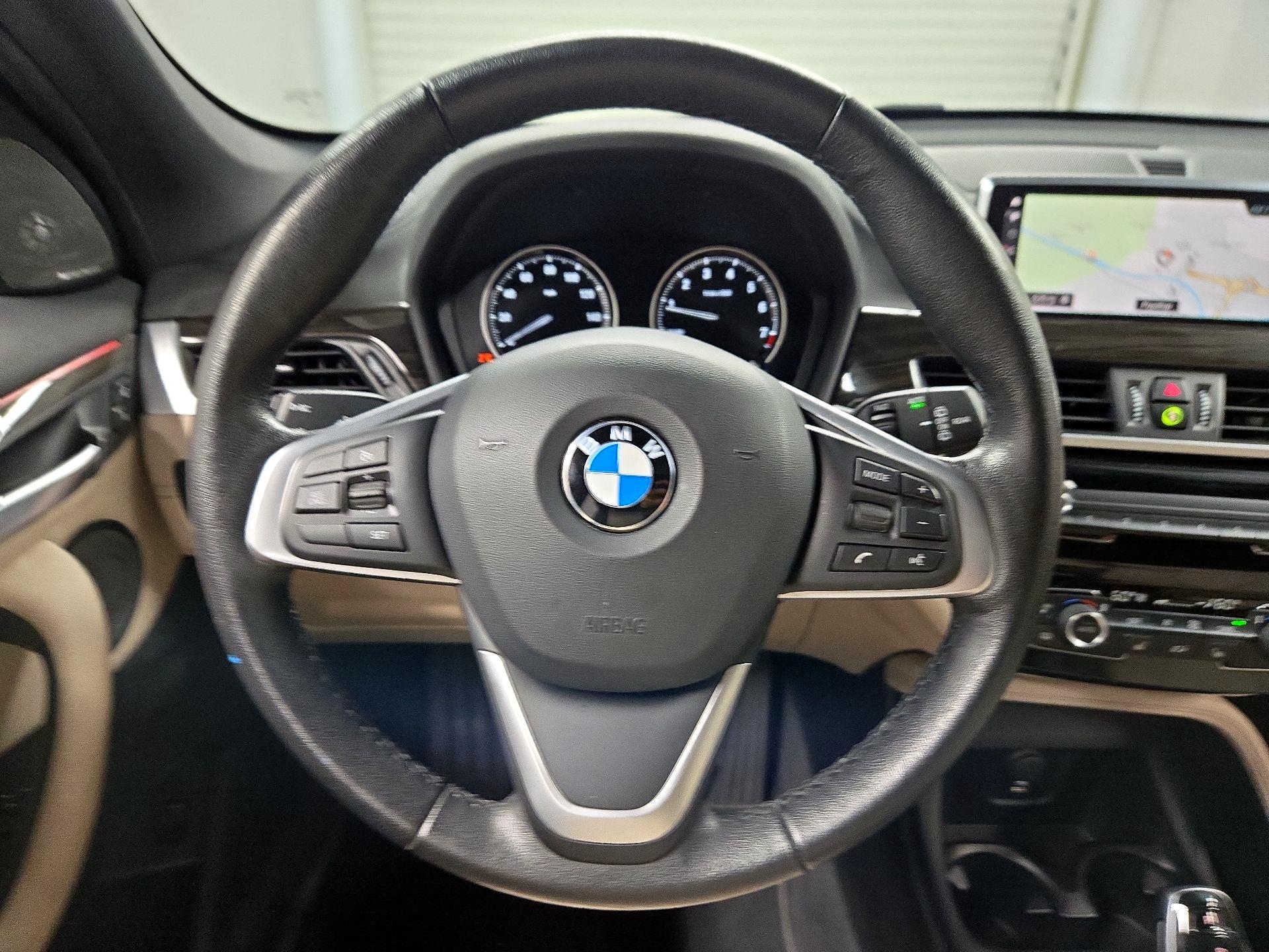 Thumbnail: 2020 BMW X1 - 10
