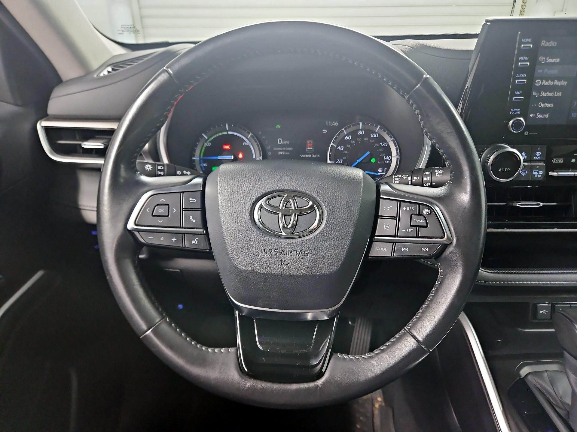 Thumbnail: 2020 Toyota Highlander - 10