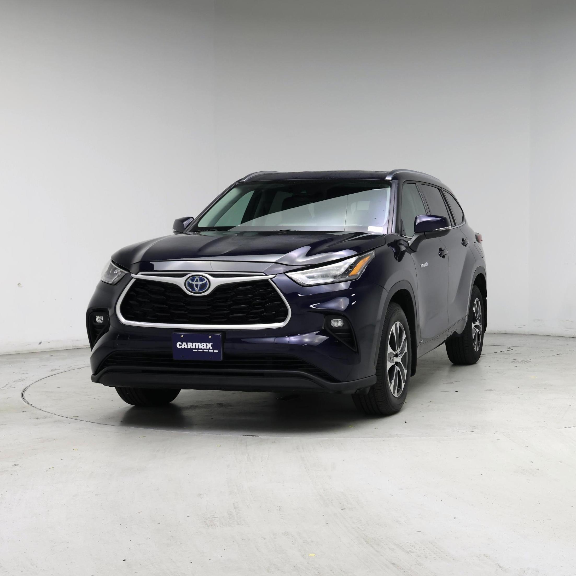 Thumbnail: 2020 Toyota Highlander - 4