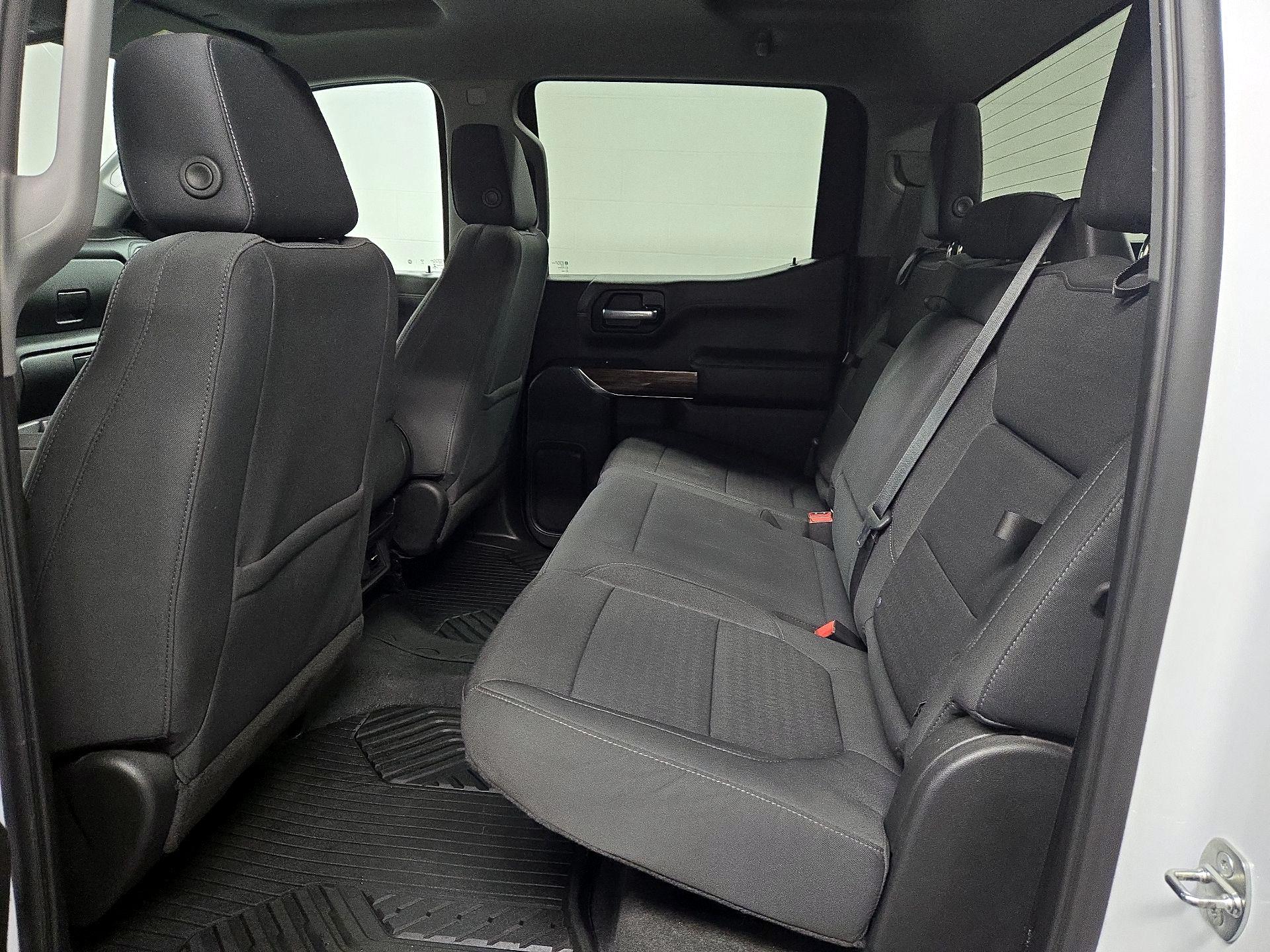 Thumbnail: 2021 Chevrolet Silverado 1500 - 19
