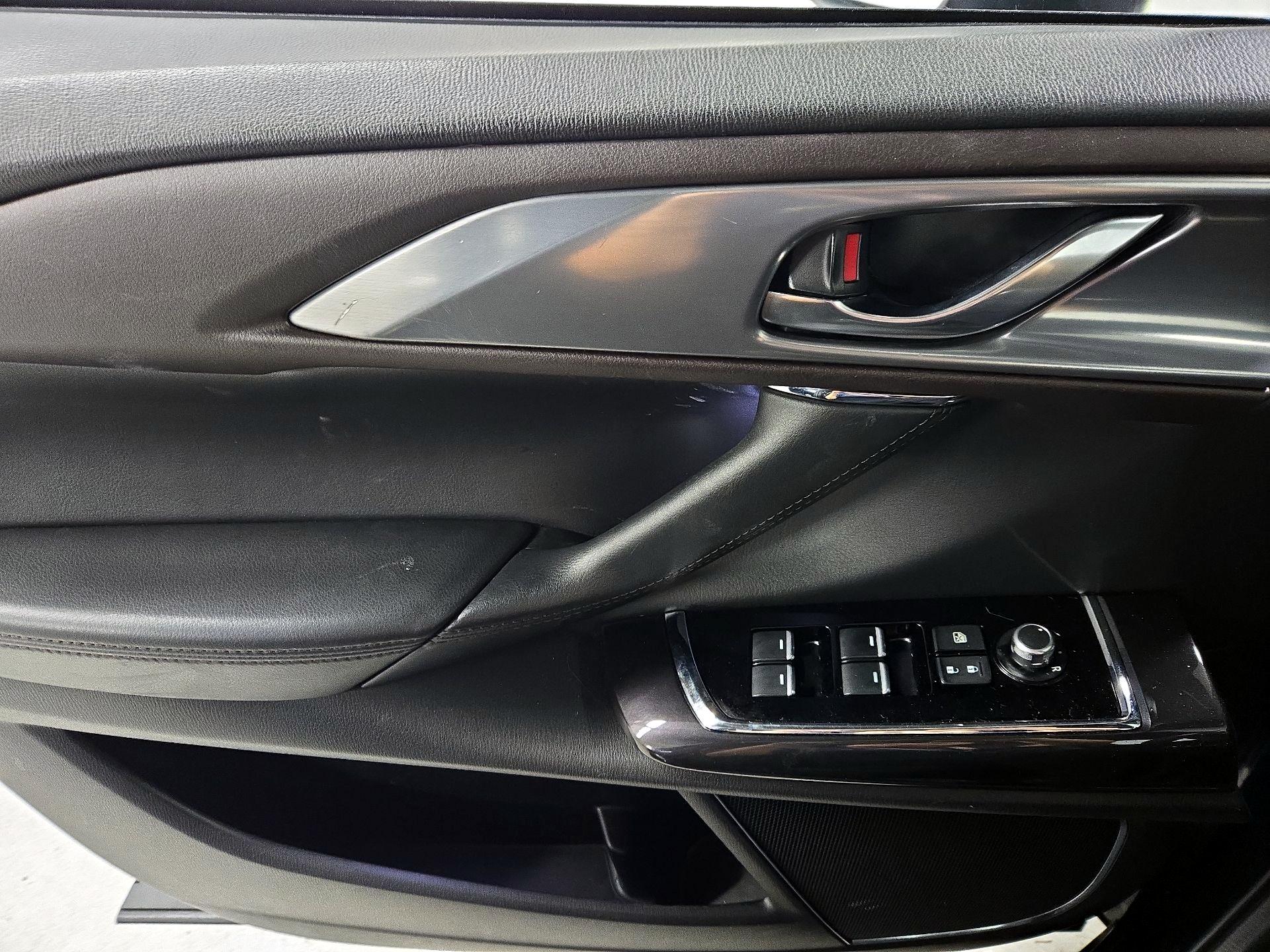 Thumbnail: 2018 Mazda CX-9 - 12