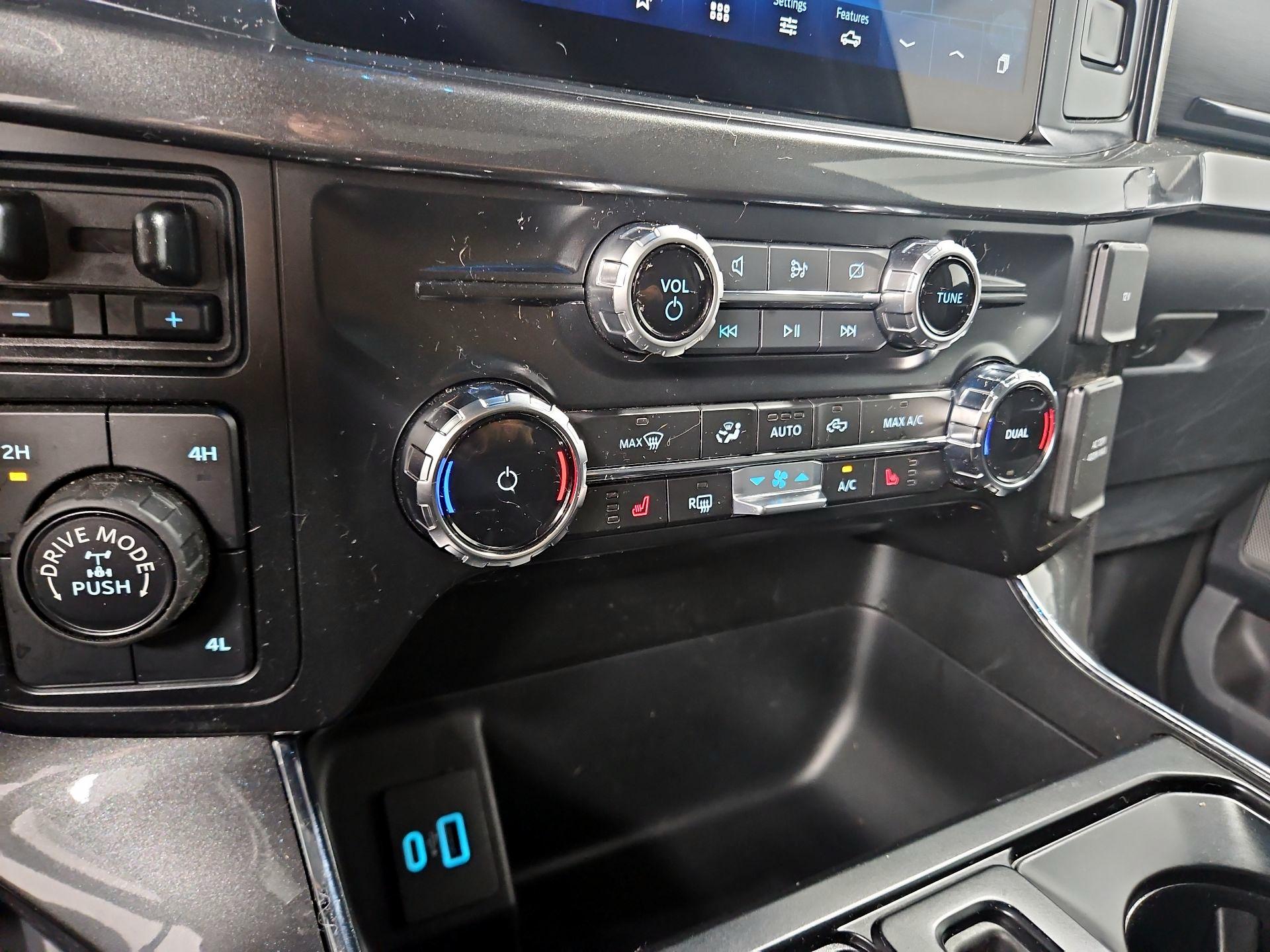 Thumbnail: 2023 Ford F-150 - 17
