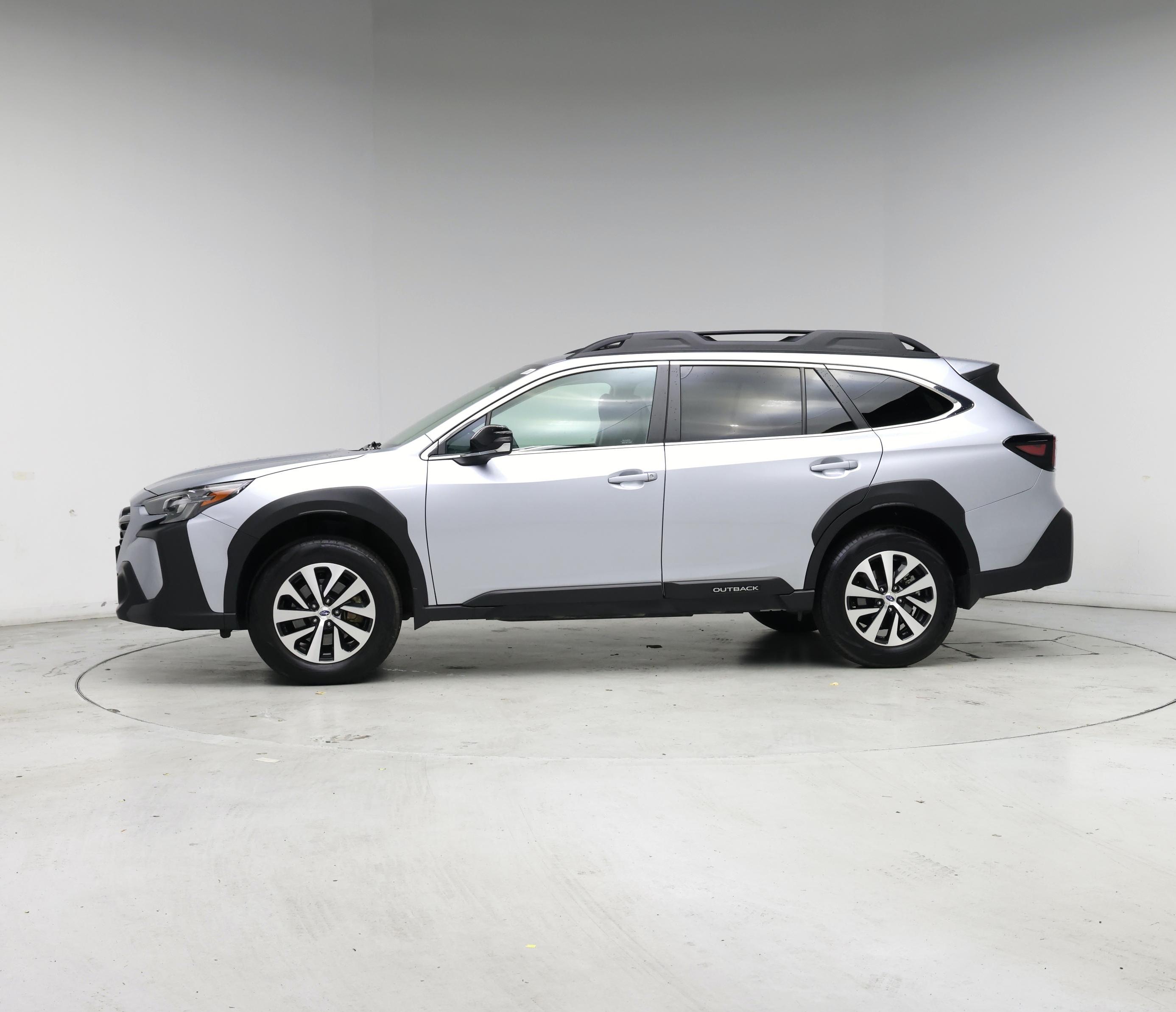 Thumbnail: 2025 Subaru Outback - 3