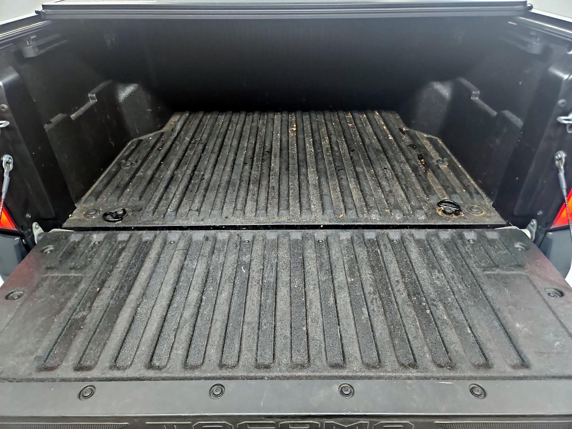 Thumbnail: 2024 Toyota Tacoma - 20