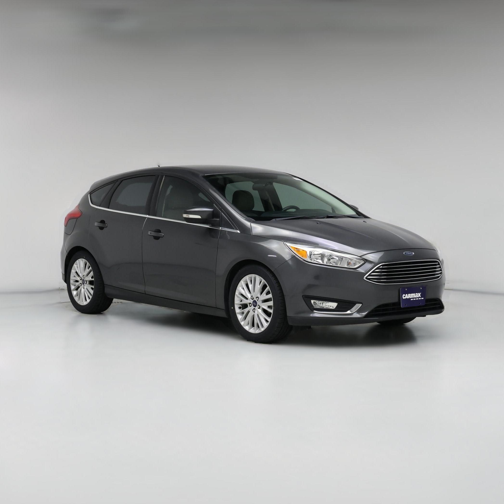 Thumbnail: 2016 Ford Focus - 1