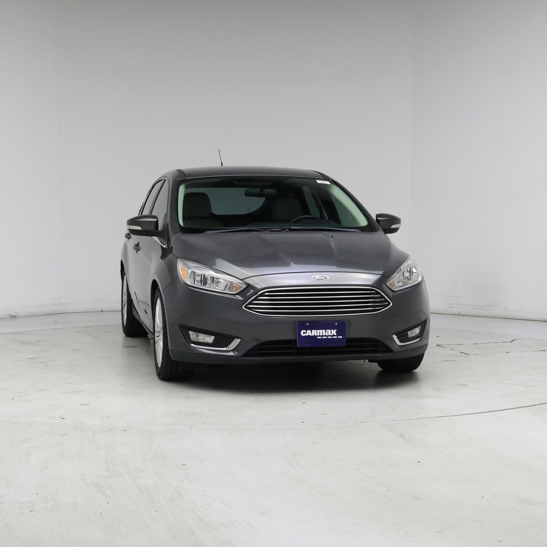 Thumbnail: 2016 Ford Focus - 5