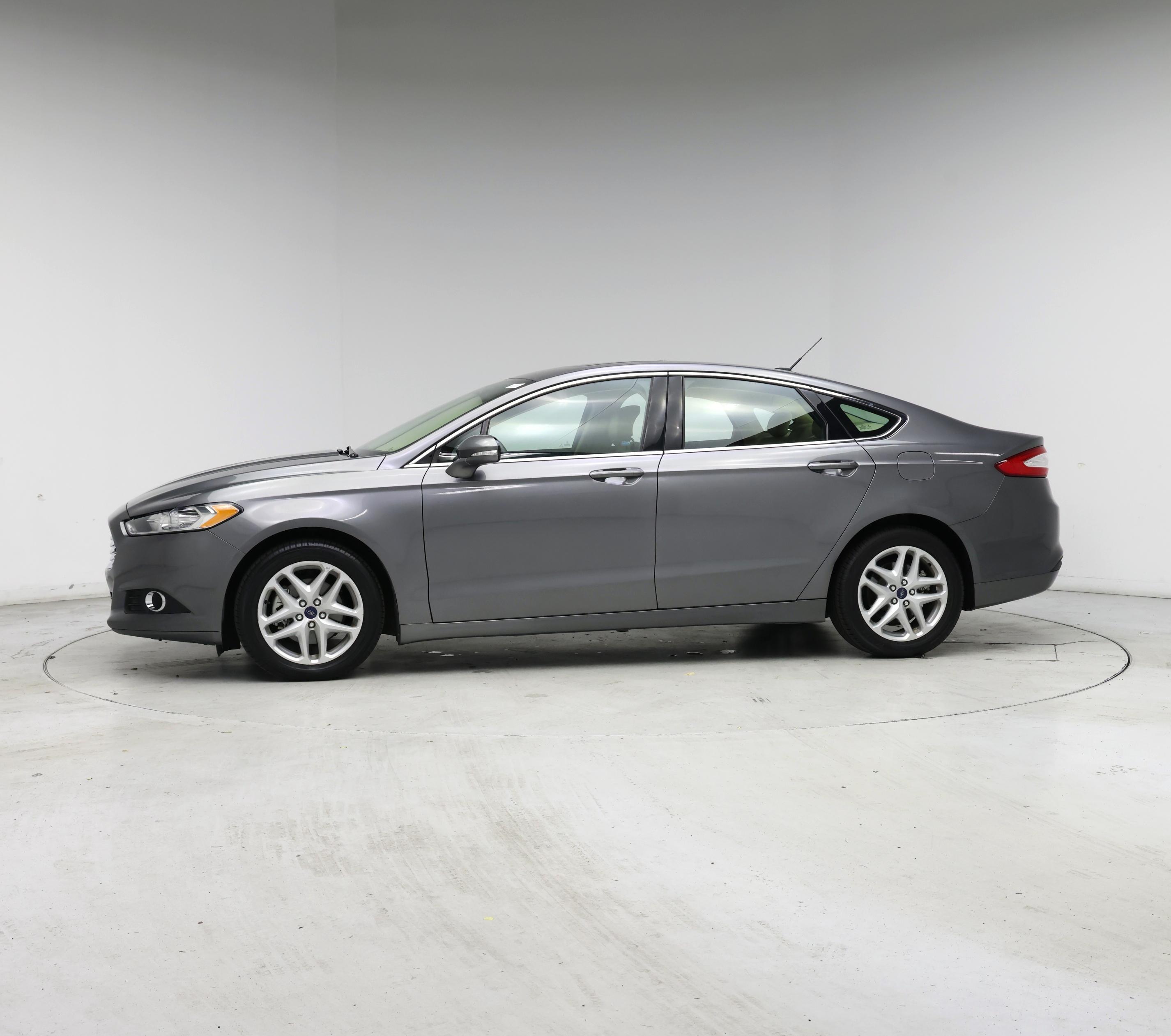 Thumbnail: 2014 Ford Fusion - 3