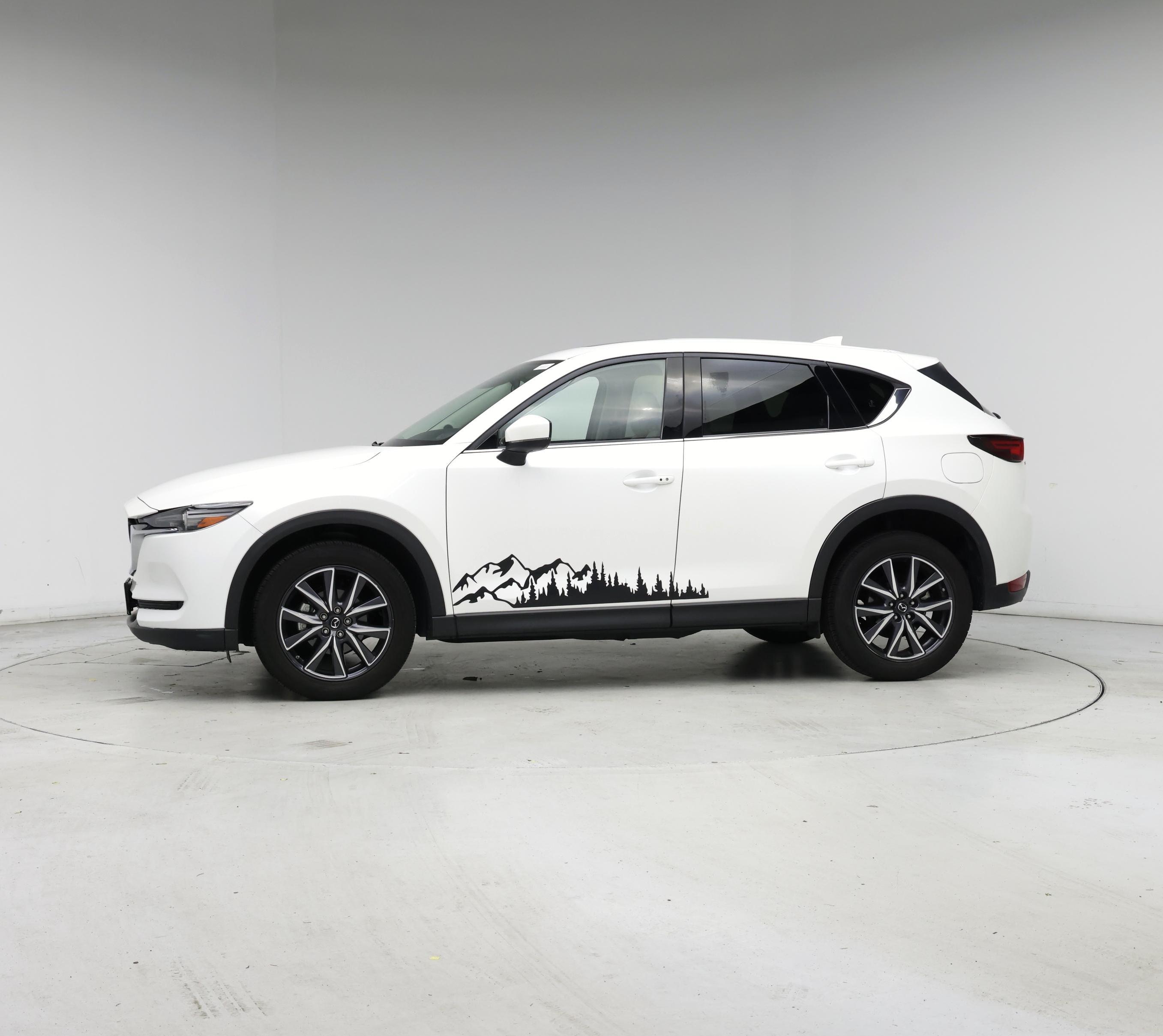Thumbnail: 2018 Mazda CX-5 - 3