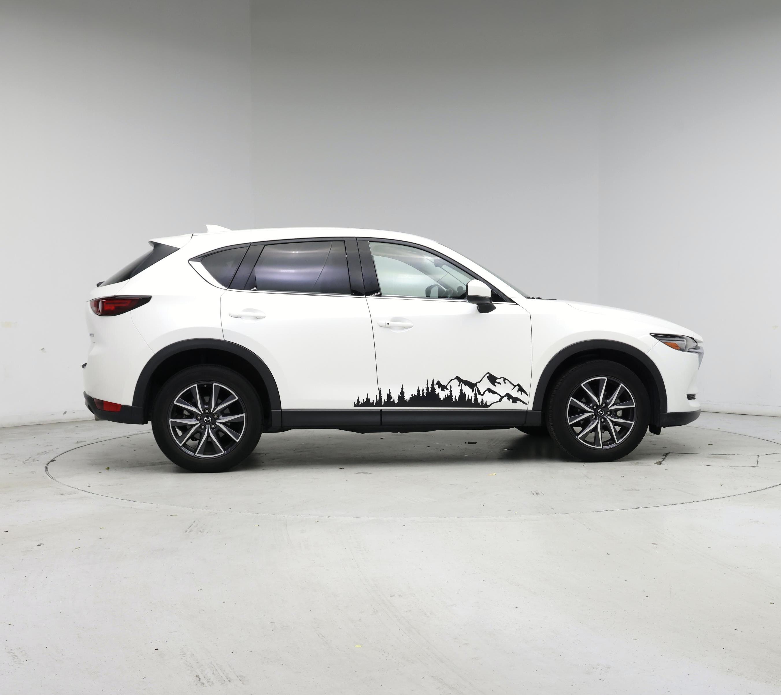 Thumbnail: 2018 Mazda CX-5 - 7