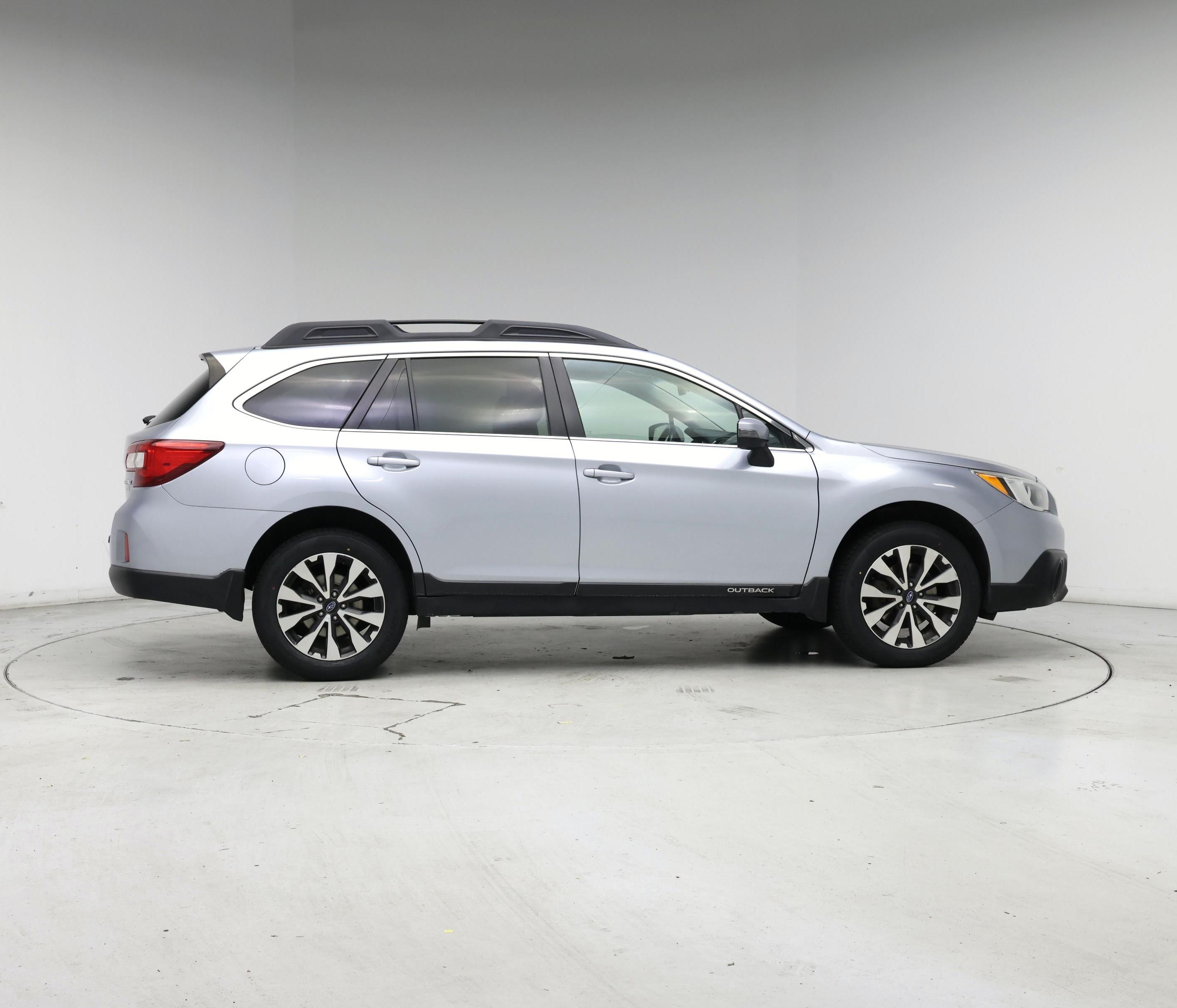 Thumbnail: 2015 Subaru Outback - 7