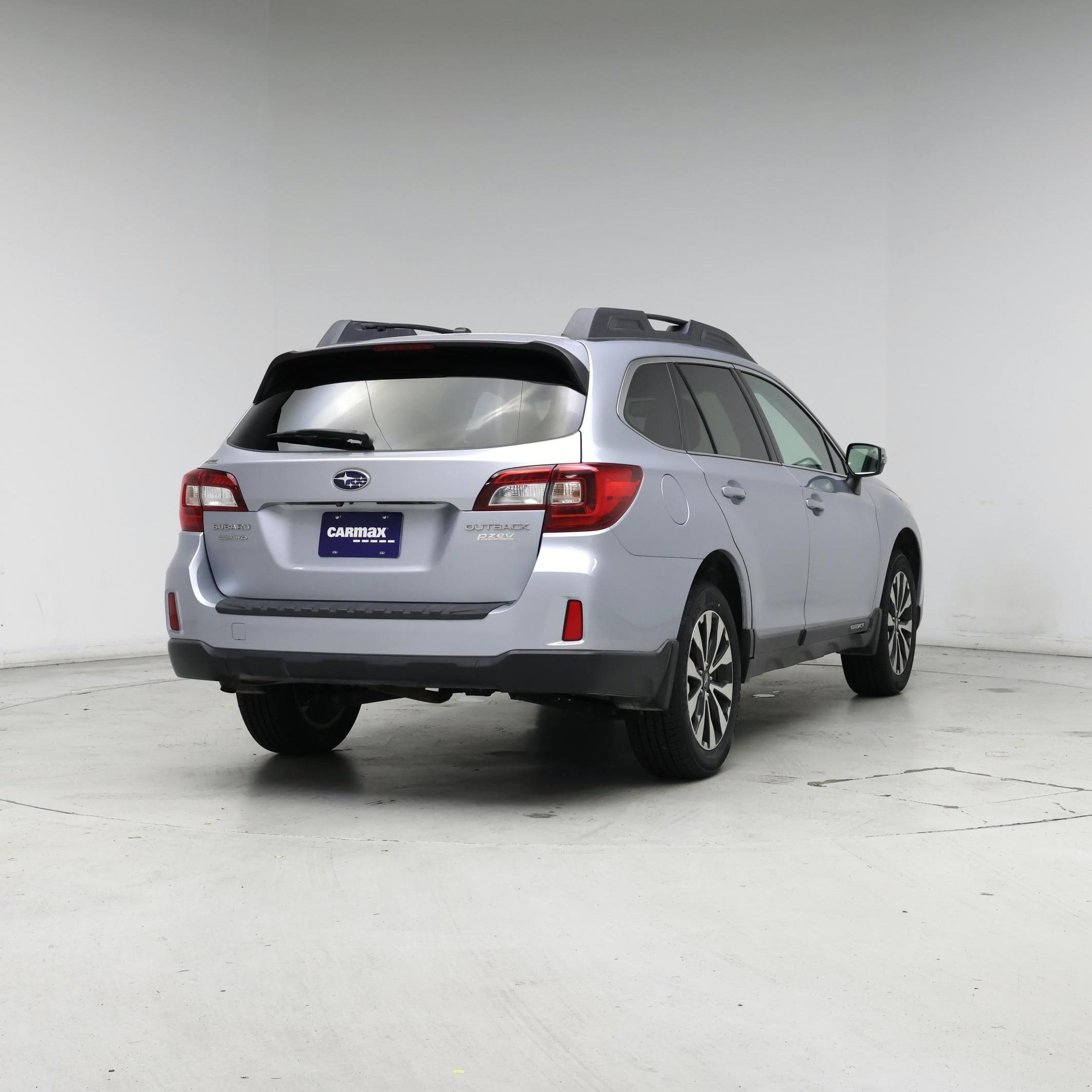 Thumbnail: 2015 Subaru Outback - 8