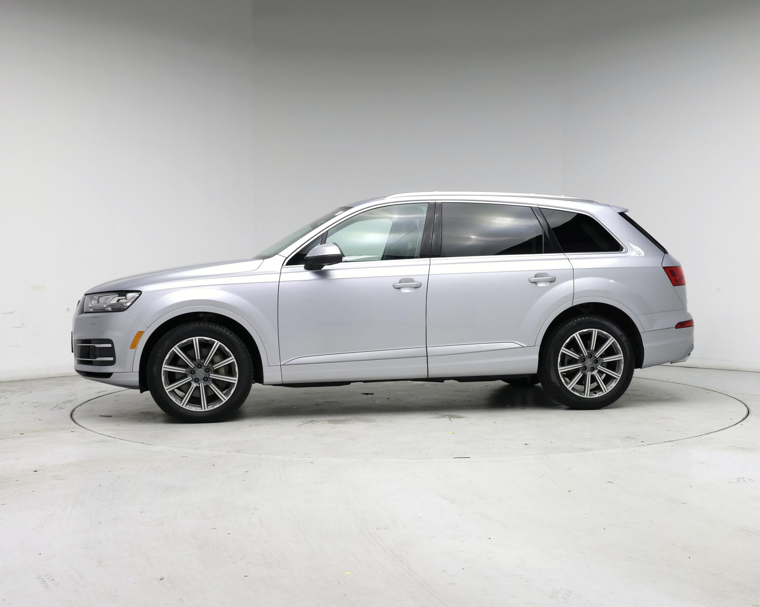 Thumbnail: 2018 Audi Q7 - 3