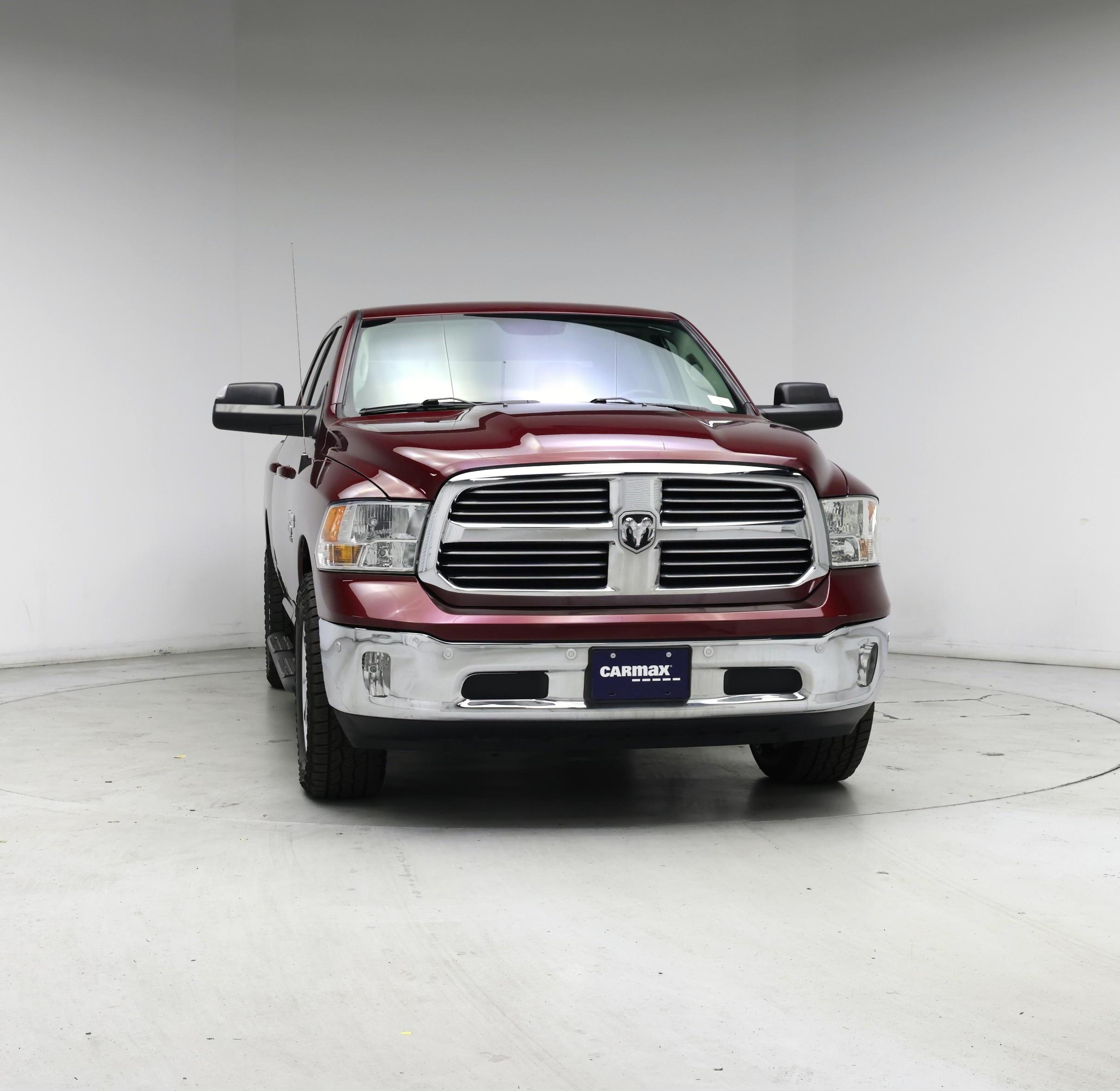 Thumbnail: 2019 RAM 1500 Classic - 5