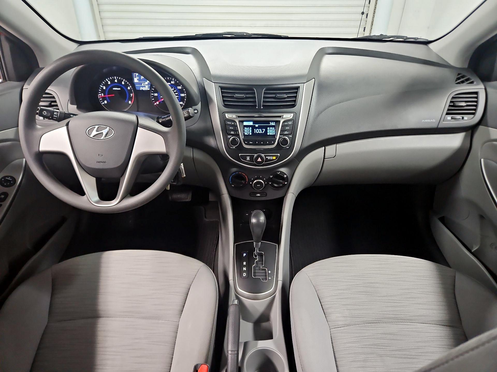 Thumbnail: 2017 Hyundai Accent - 9