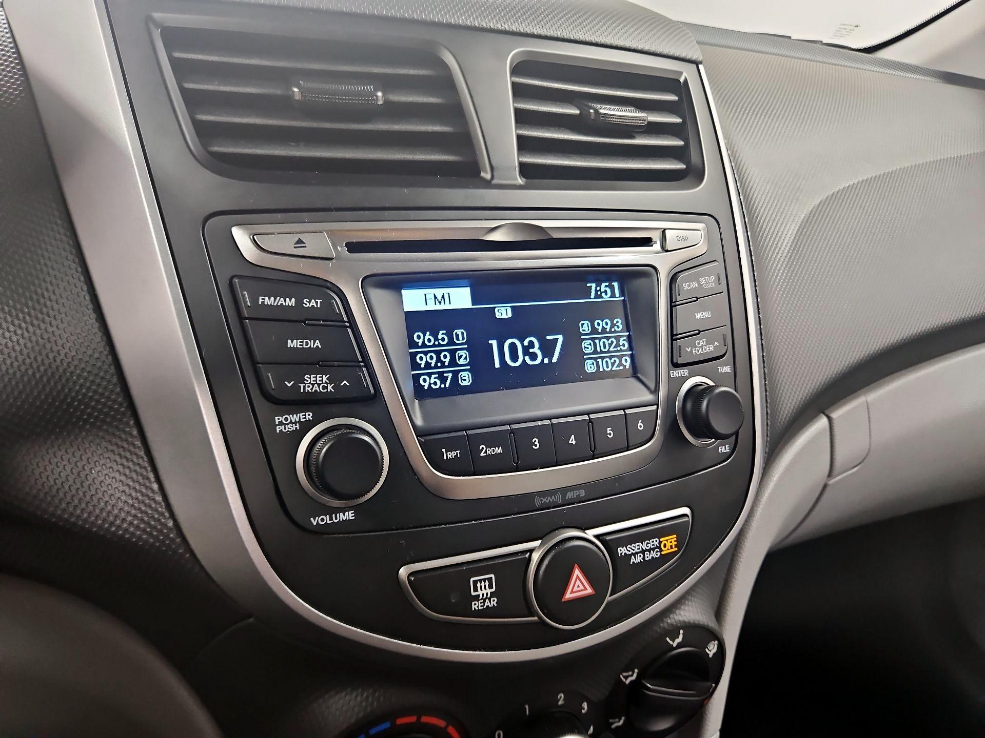 Thumbnail: 2017 Hyundai Accent - 14