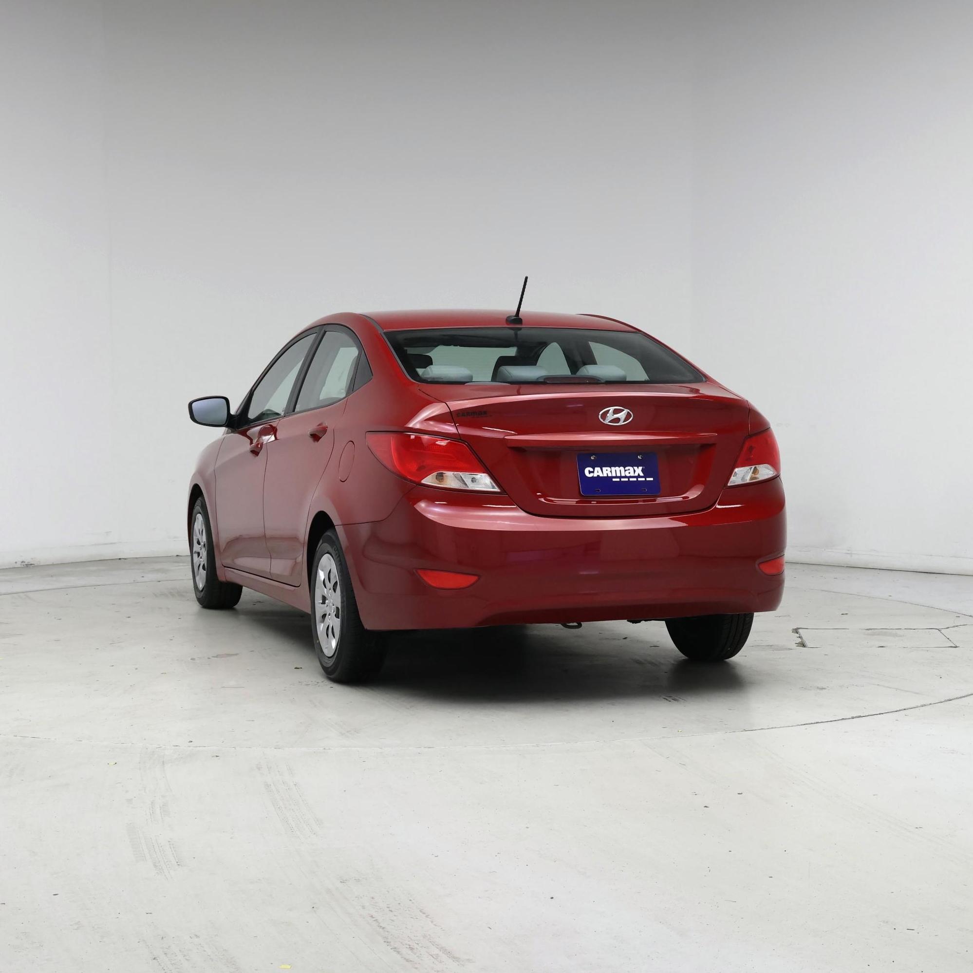 Thumbnail: 2017 Hyundai Accent - 6