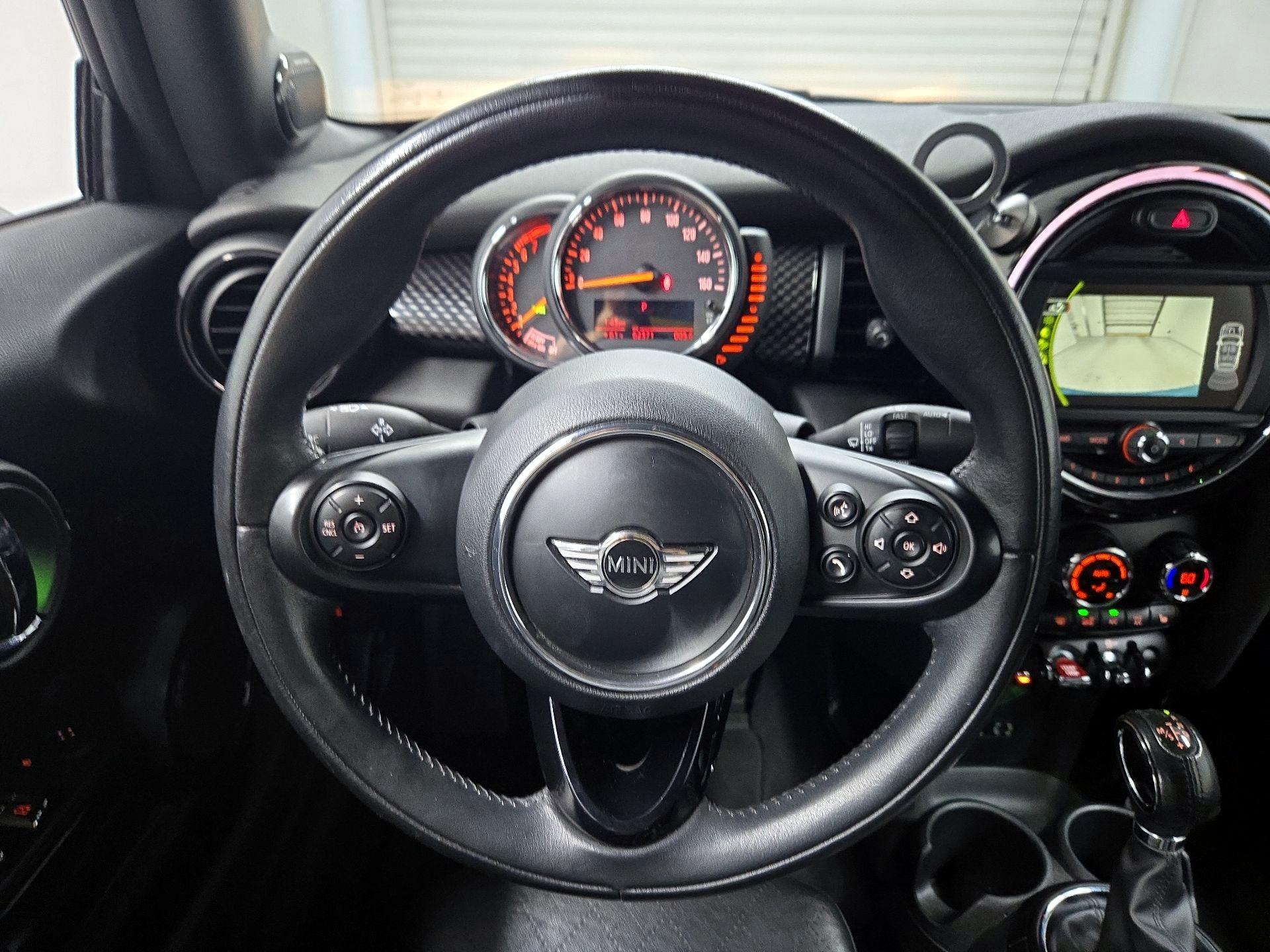 Thumbnail: 2016 MINI Cooper - 10
