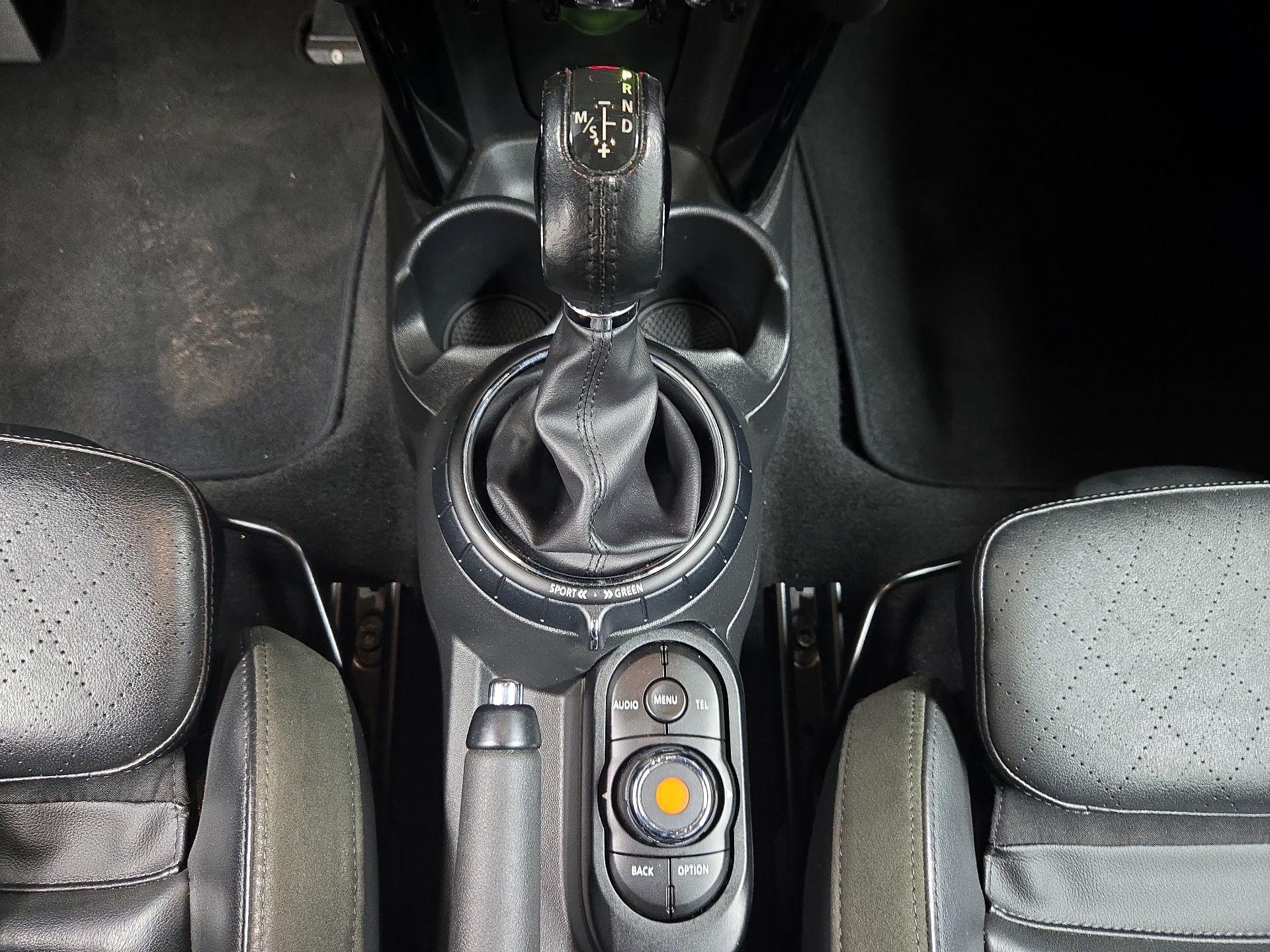 Thumbnail: 2016 MINI Cooper - 17