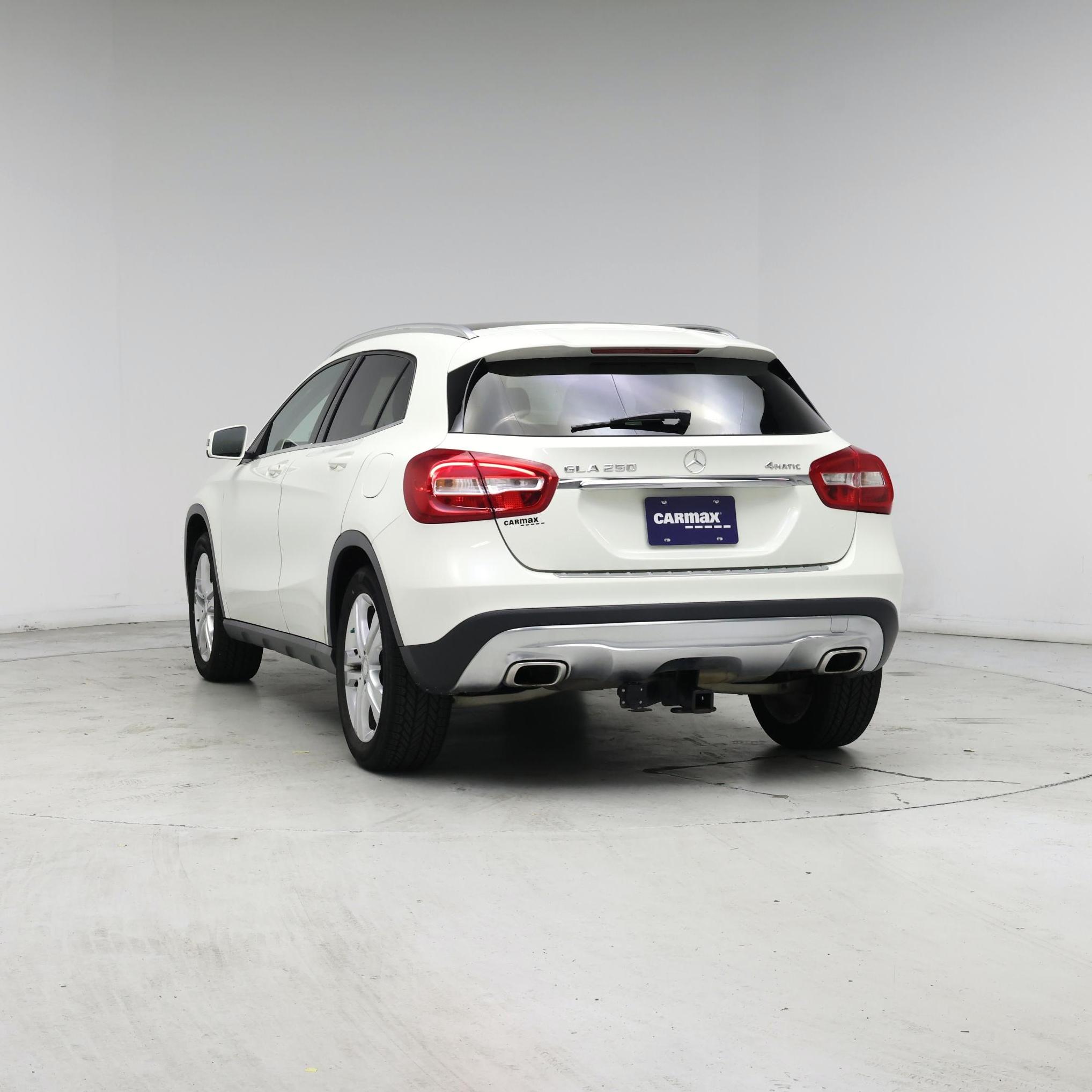 Thumbnail: 2016 Mercedes-Benz GLA - 6