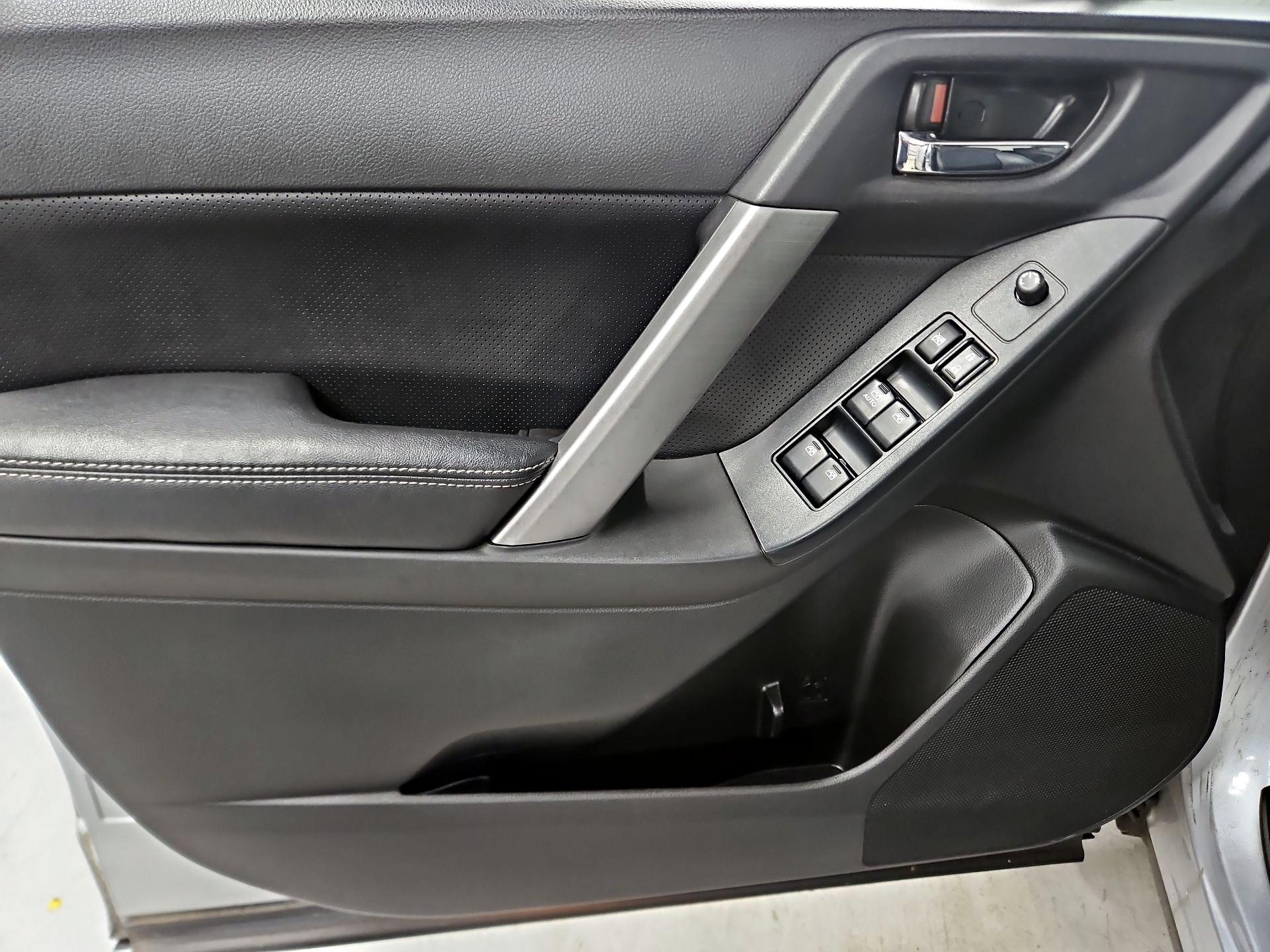 Thumbnail: 2014 Subaru Forester - 12