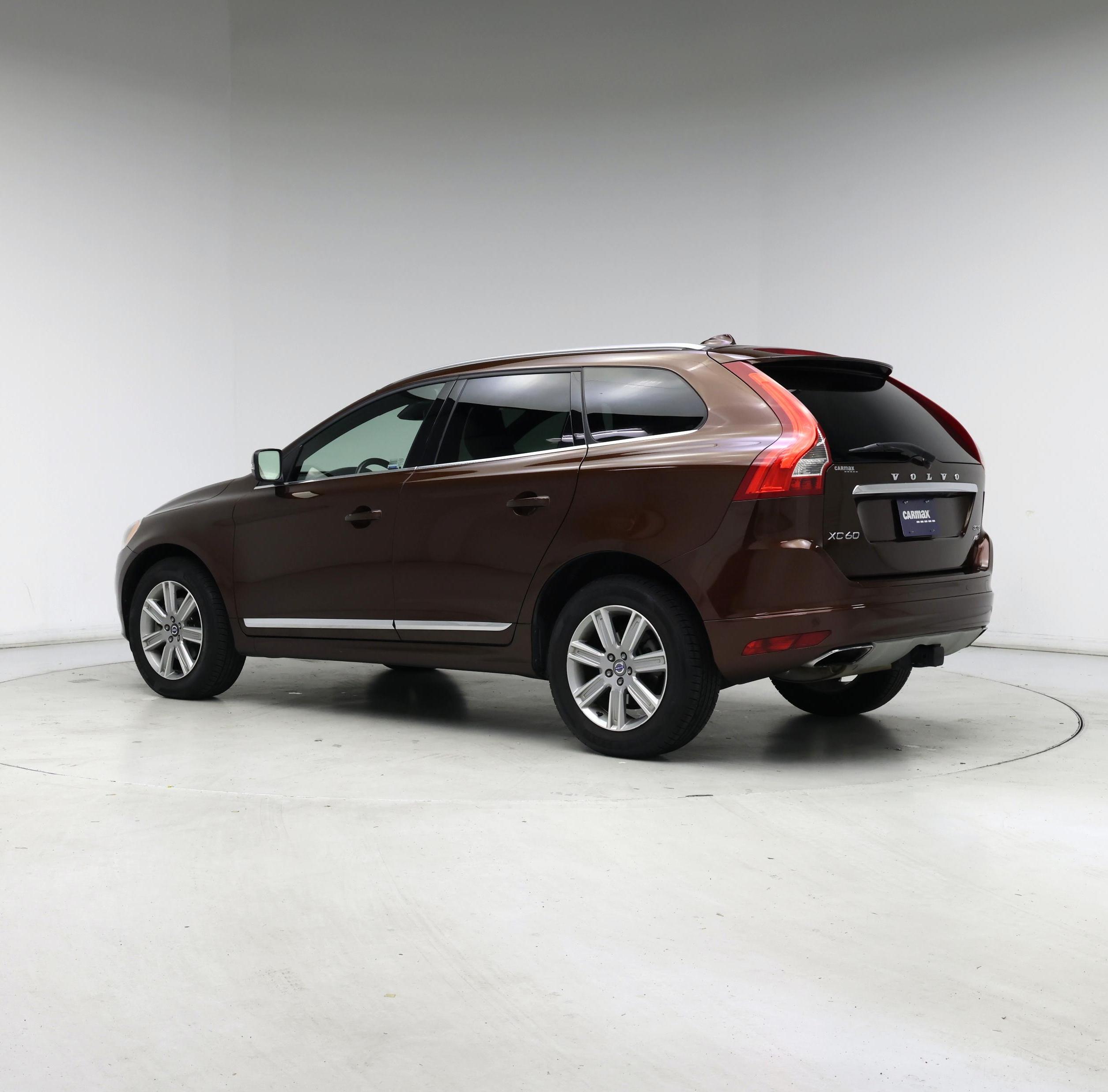 Thumbnail: 2016 Volvo XC60 - 2