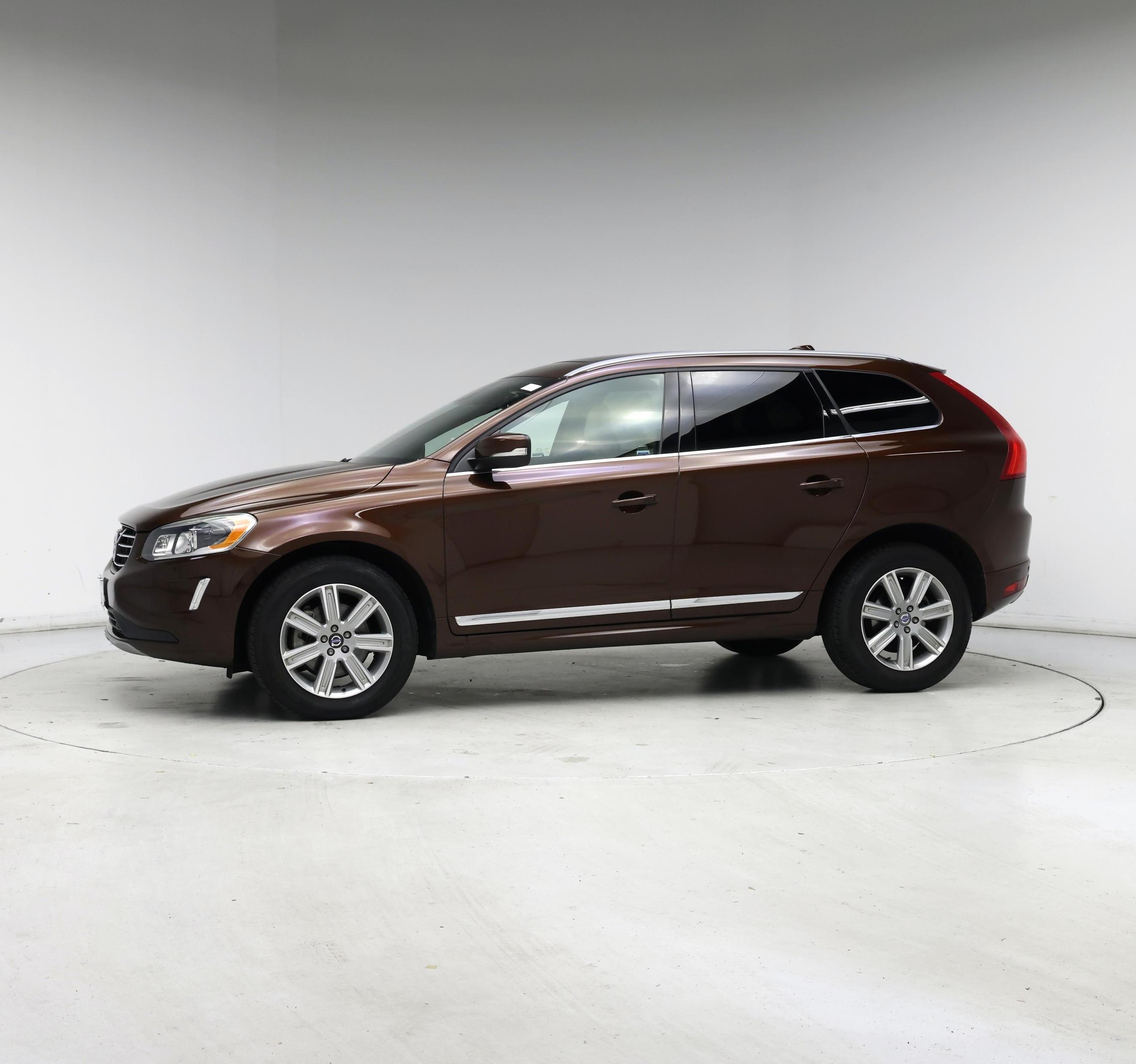 Thumbnail: 2016 Volvo XC60 - 3