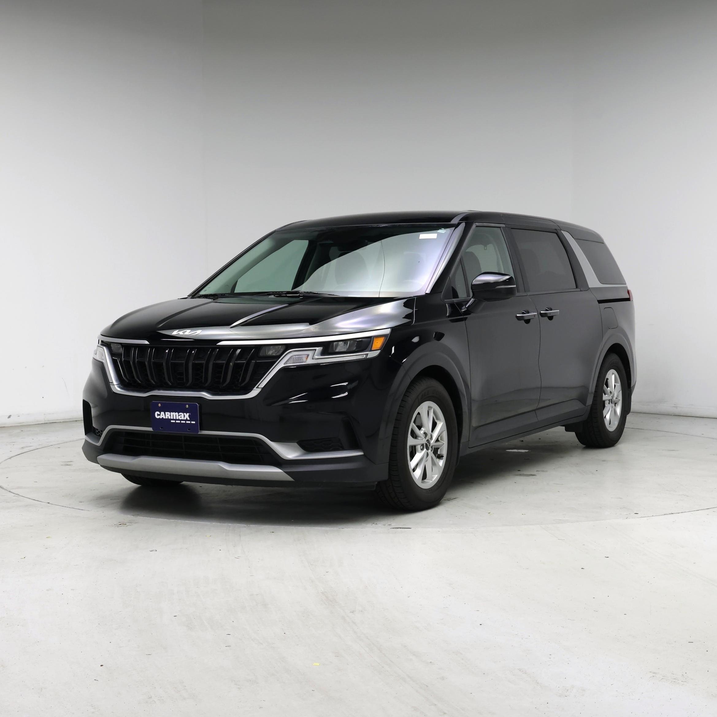 Thumbnail: 2022 Kia Carnival - 4