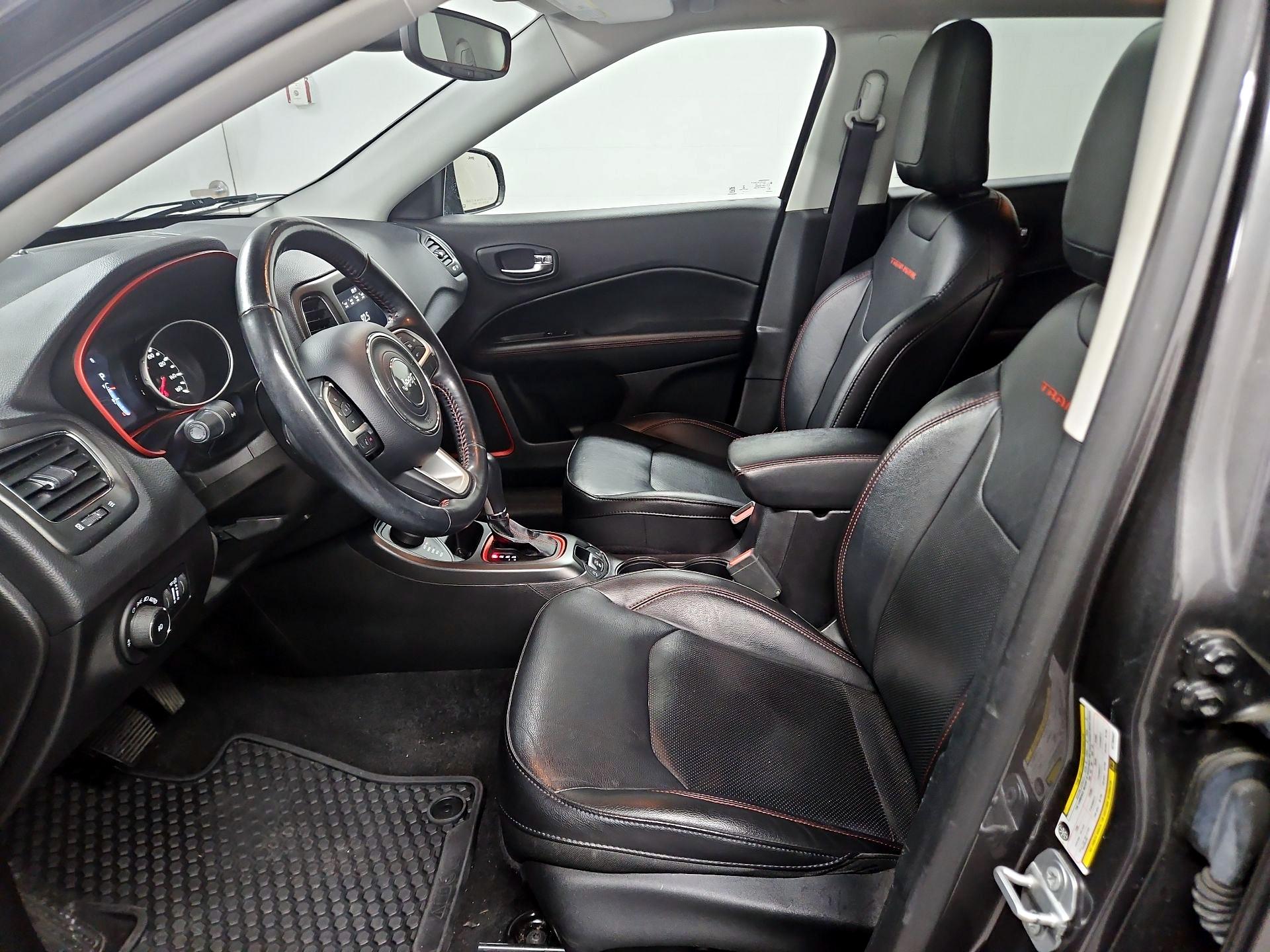 Thumbnail: 2019 Jeep Compass - 11