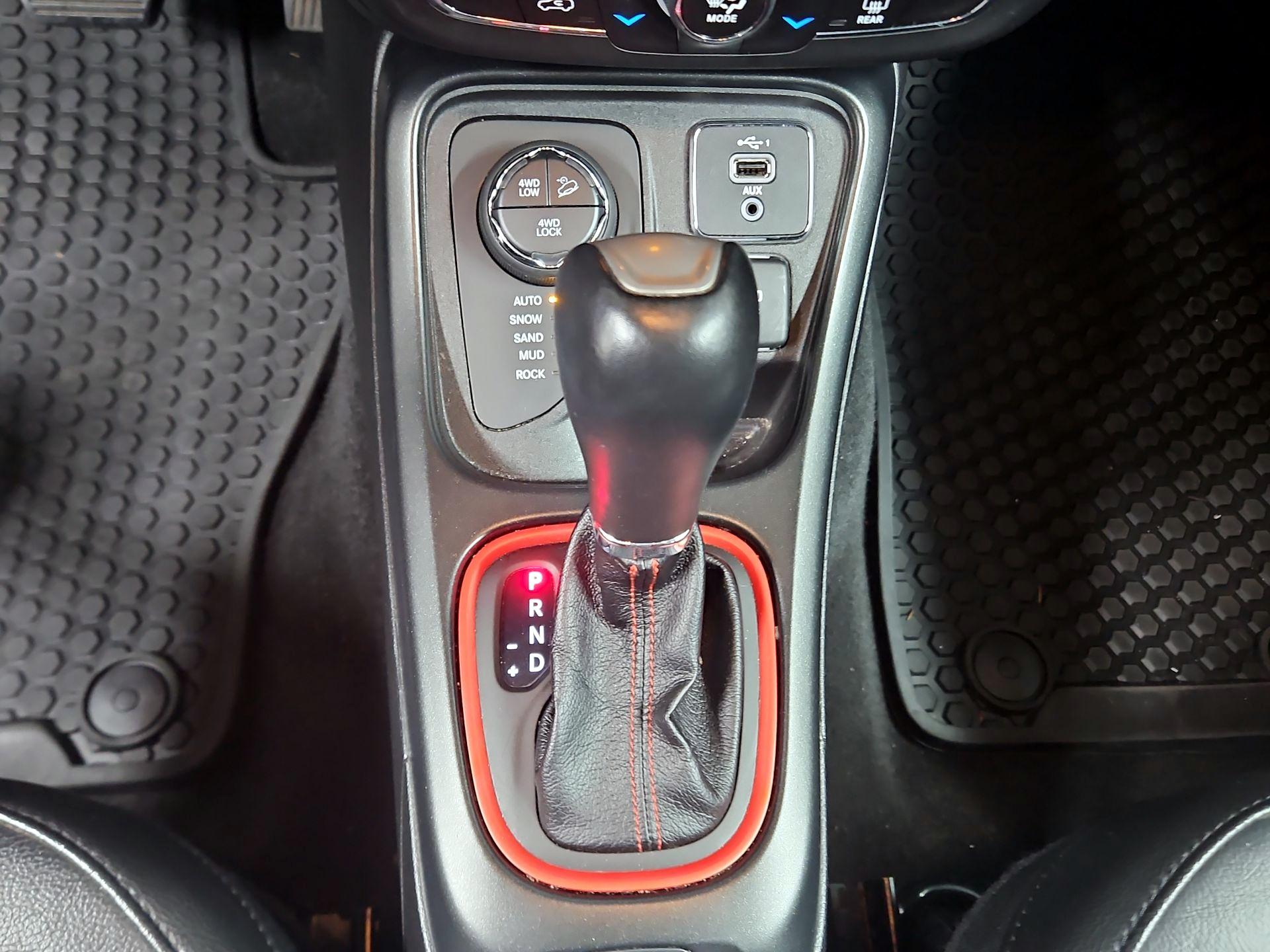 Thumbnail: 2019 Jeep Compass - 17