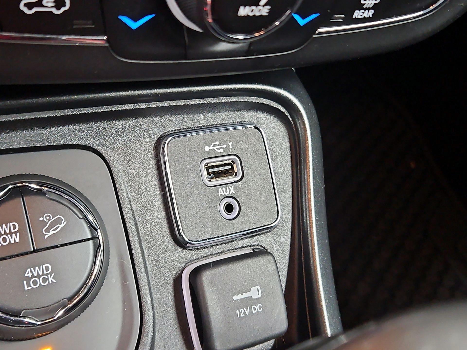 Thumbnail: 2019 Jeep Compass - 18