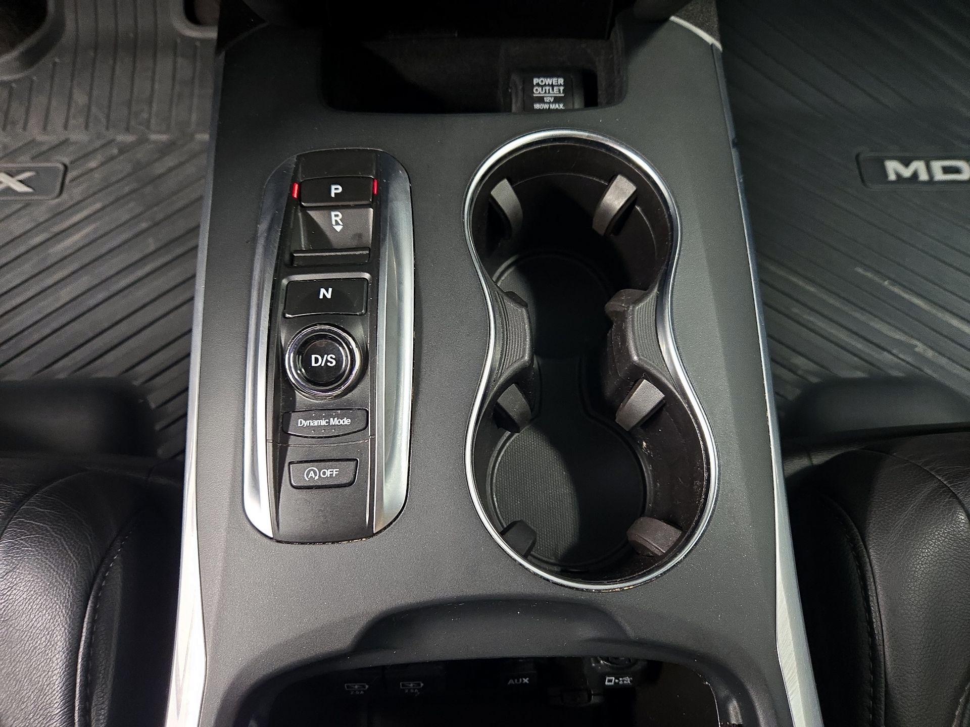 Thumbnail: 2020 Acura MDX - 17