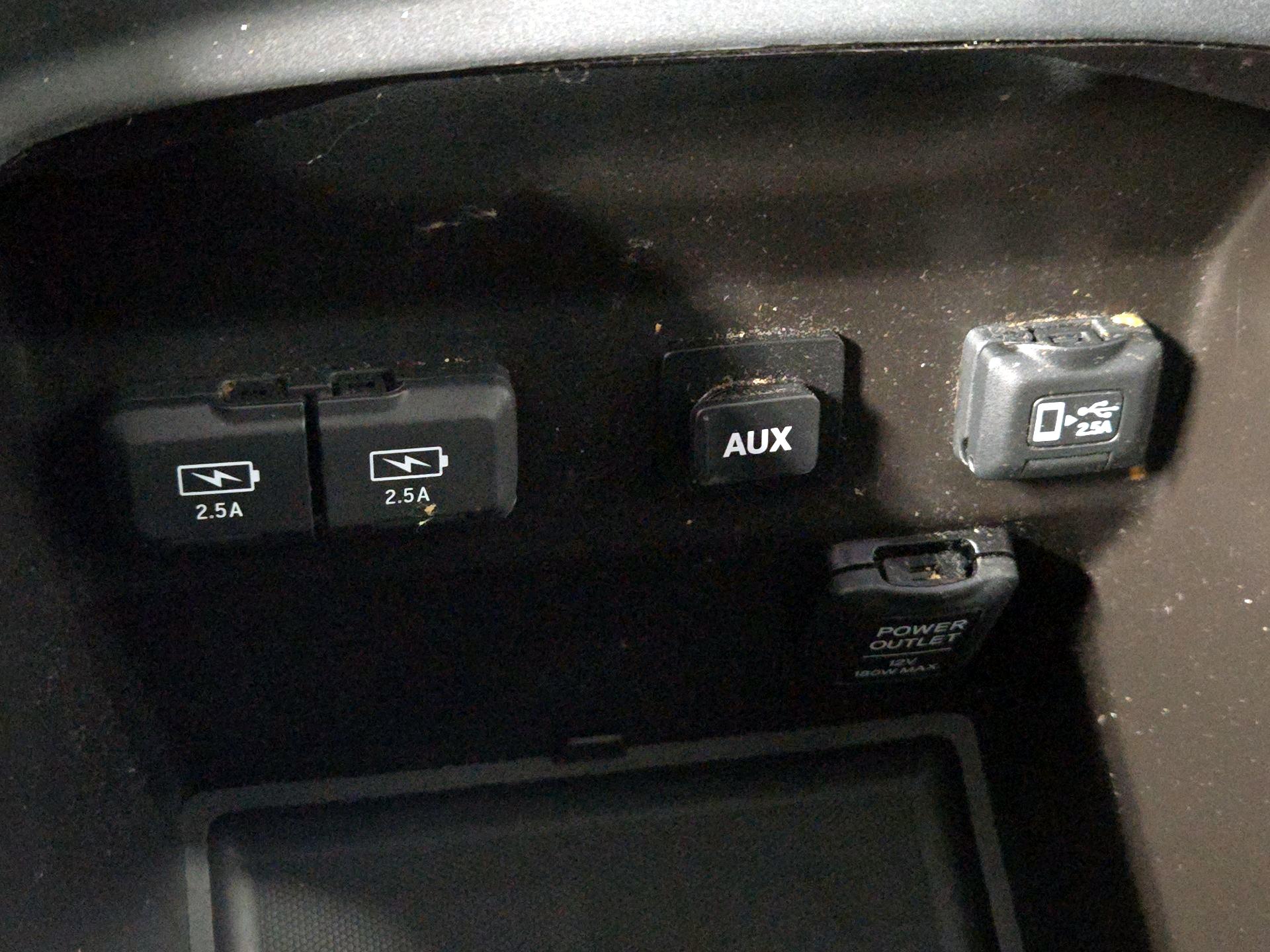 Thumbnail: 2020 Acura MDX - 18