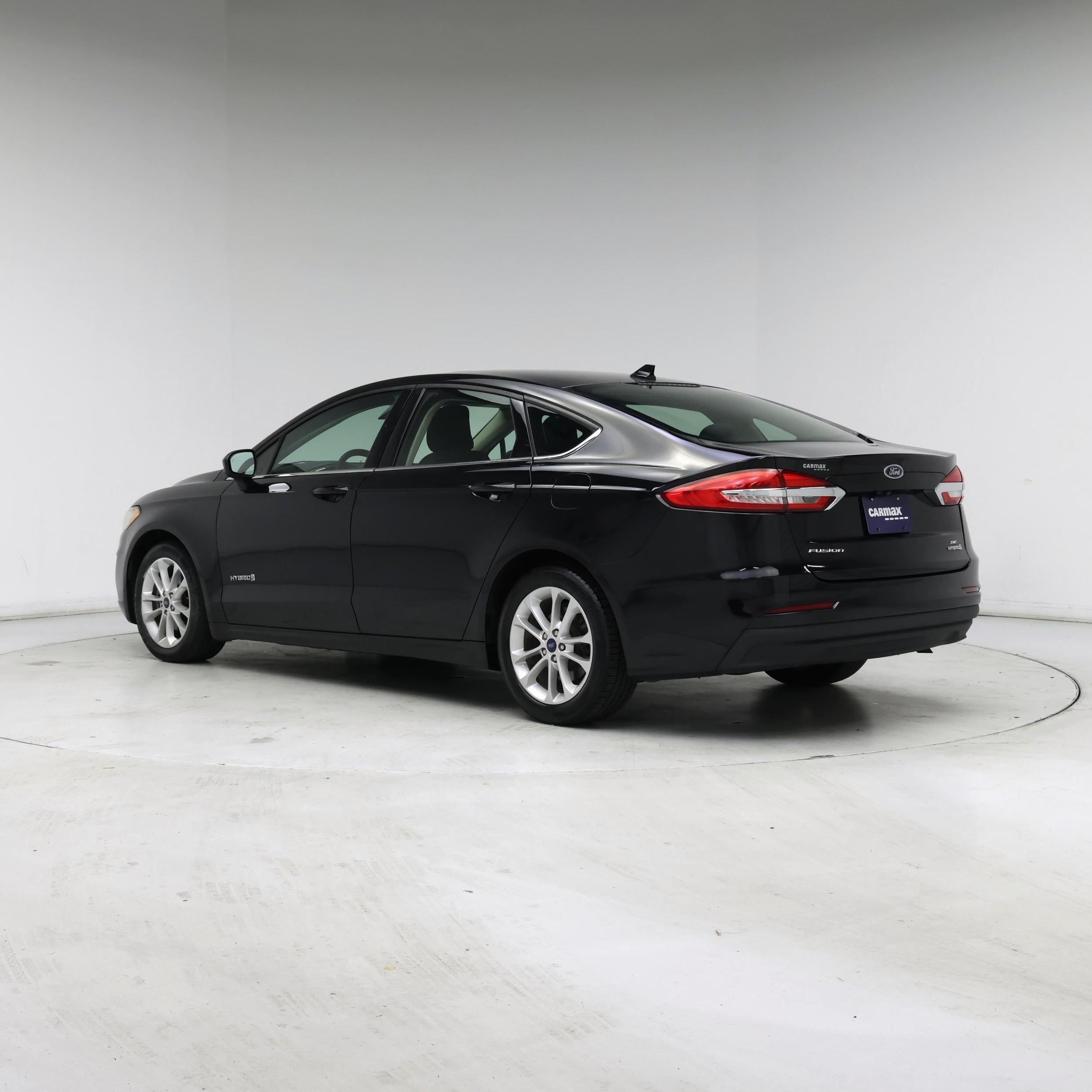 Thumbnail: 2019 Ford Fusion - 2