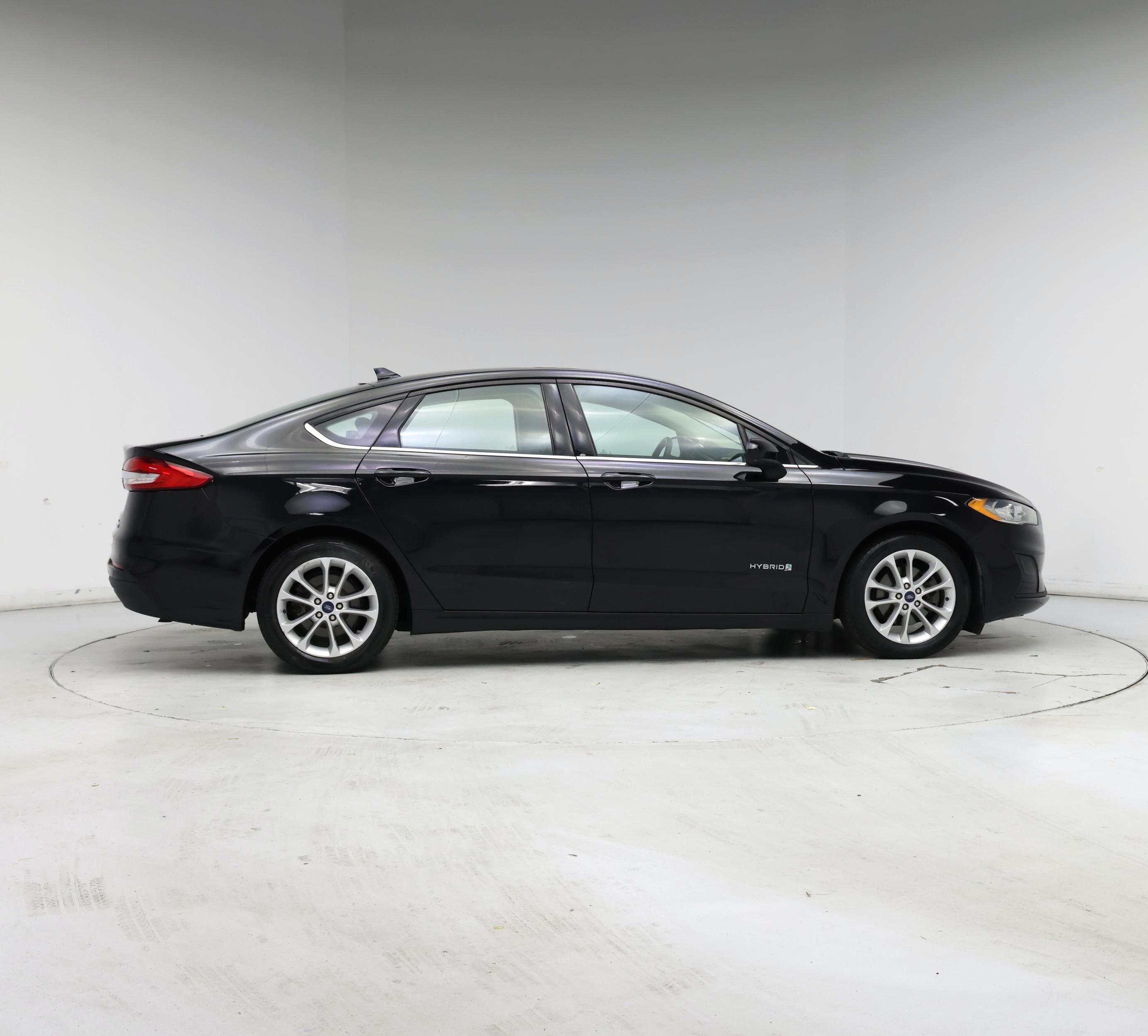 Thumbnail: 2019 Ford Fusion - 7