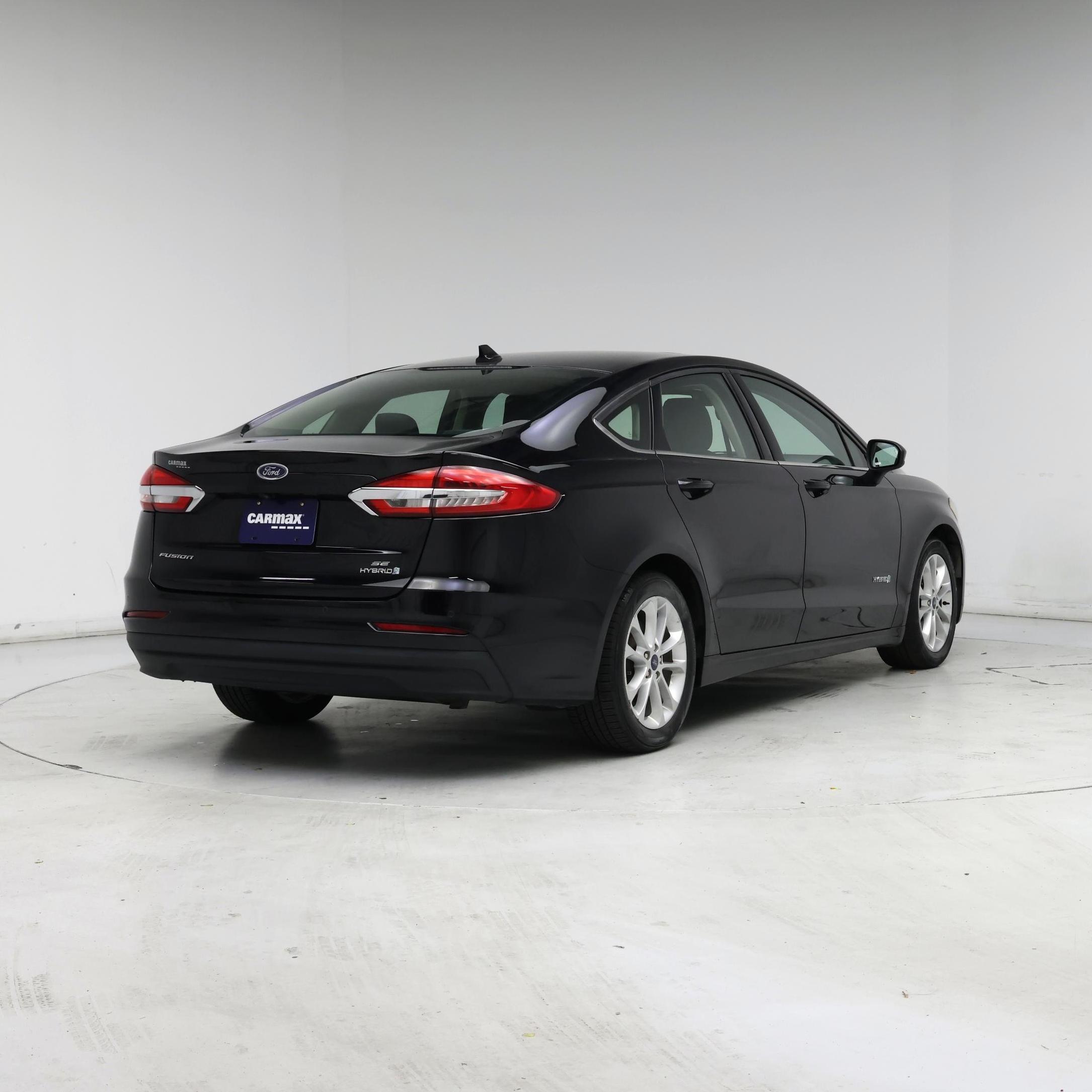 Thumbnail: 2019 Ford Fusion - 8