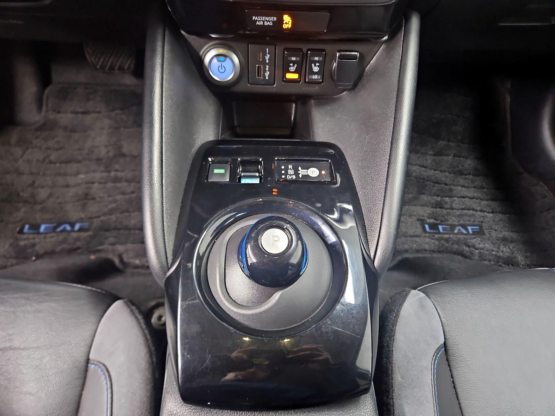 Thumbnail: 2020 Nissan Leaf - 18