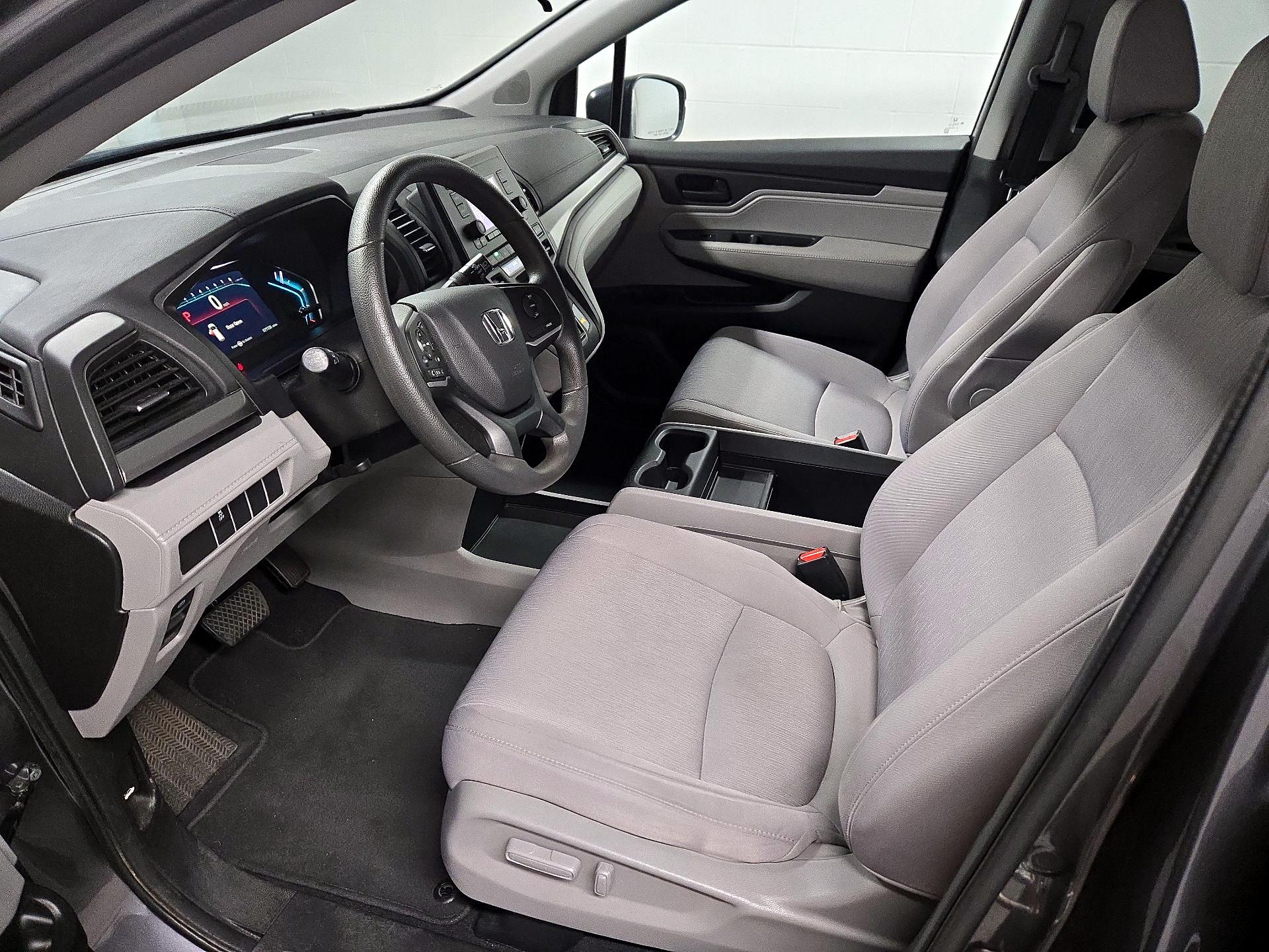 Thumbnail: 2018 Honda Odyssey - 11