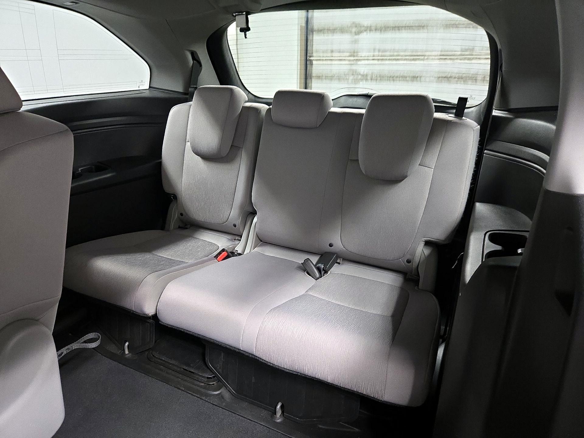 Thumbnail: 2018 Honda Odyssey - 20