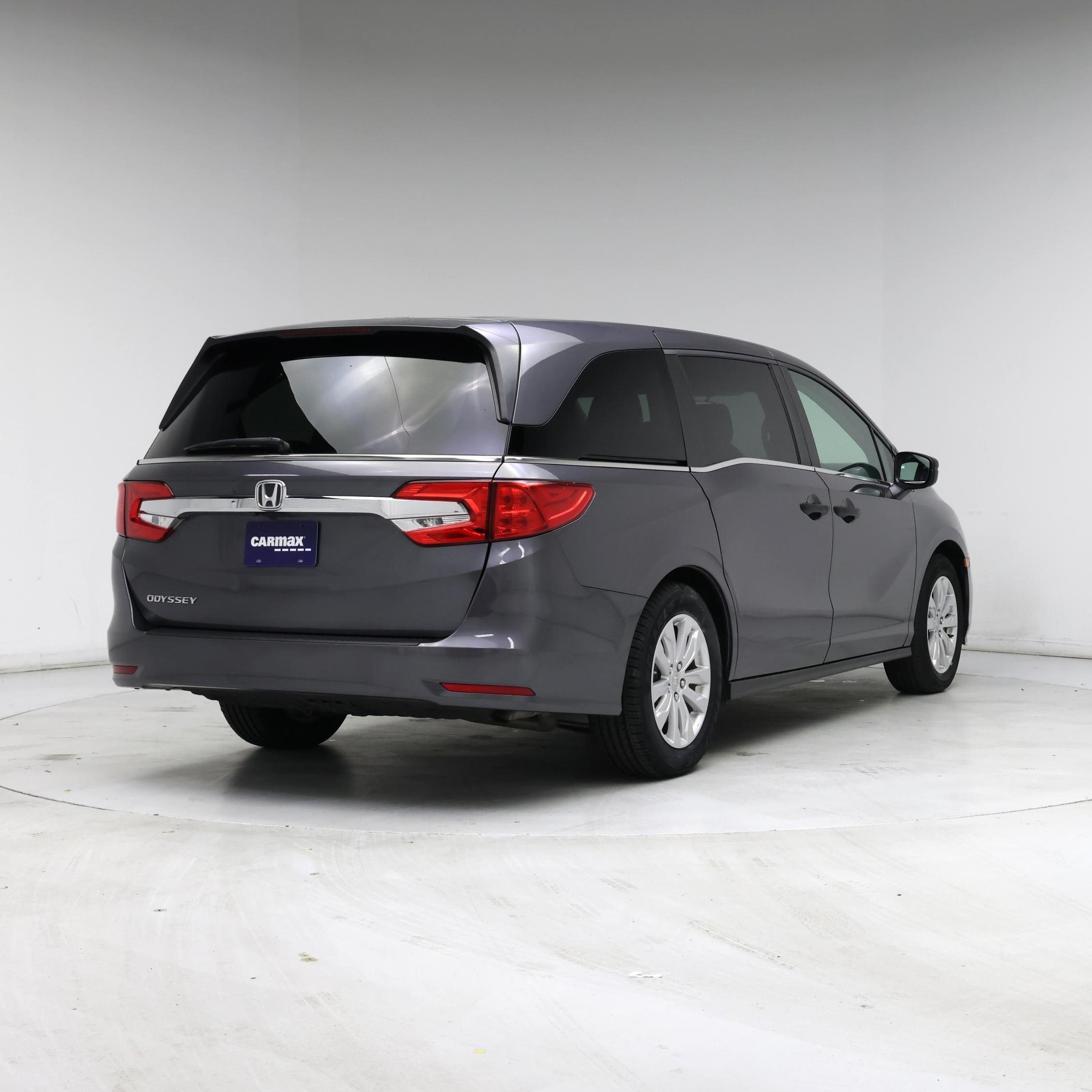 Thumbnail: 2018 Honda Odyssey - 8