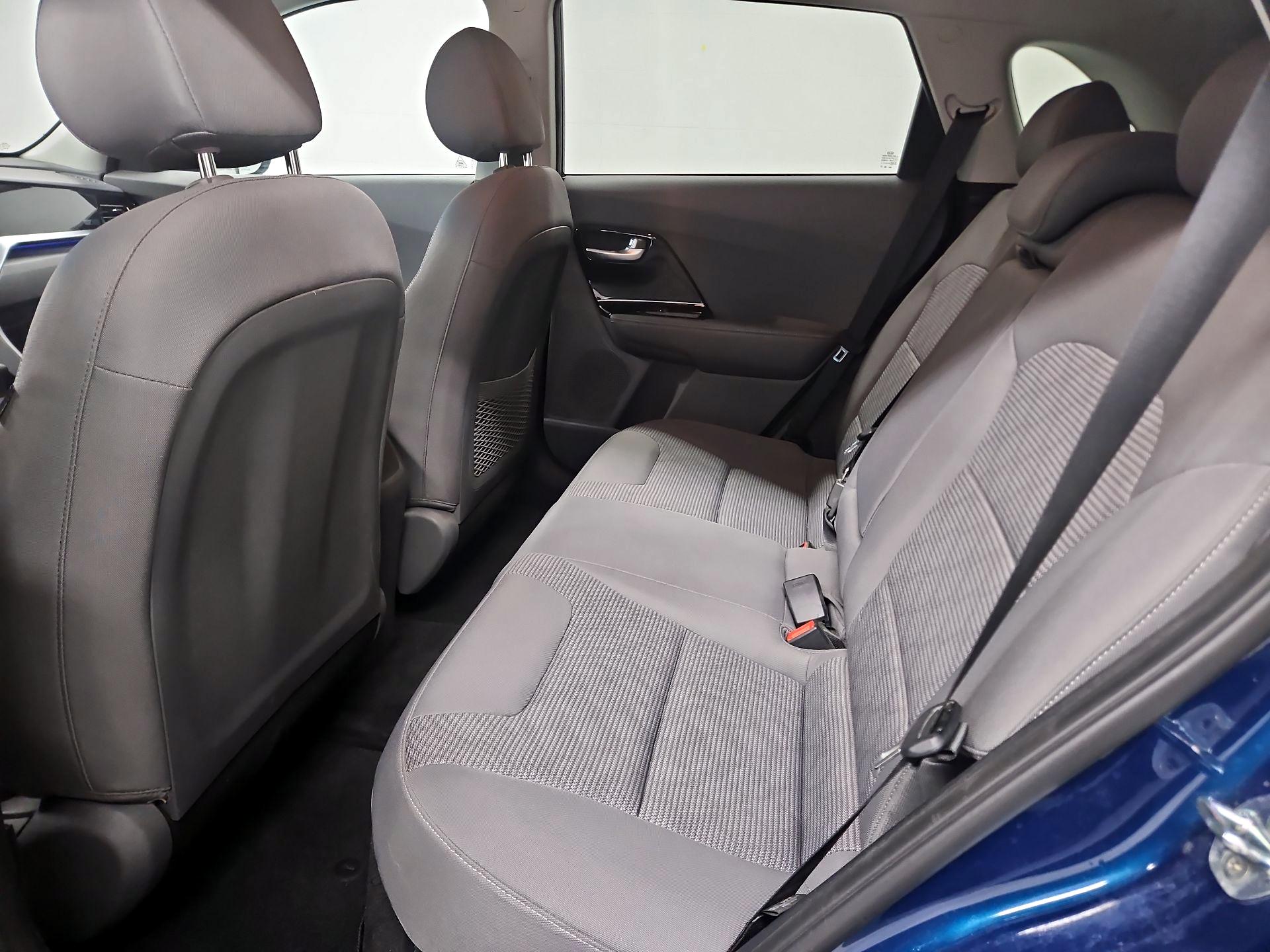 Thumbnail: 2021 Kia Niro - 19