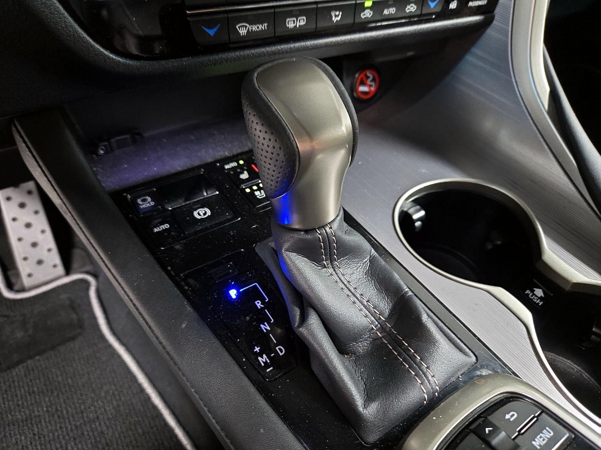 Thumbnail: 2016 Lexus RX - 18