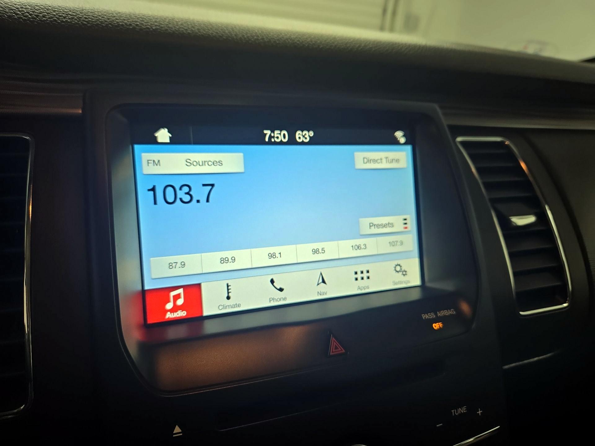 Thumbnail: 2019 Ford Flex - 16