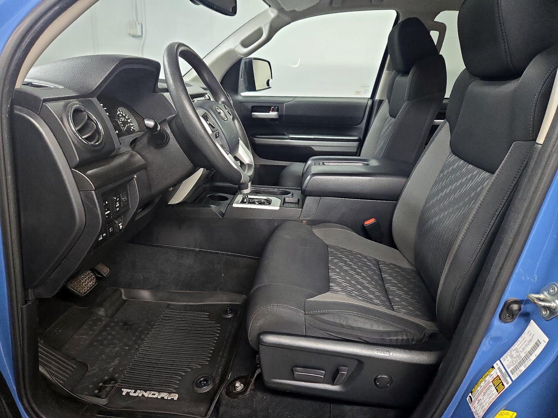 Thumbnail: 2020 Toyota Tundra - 11