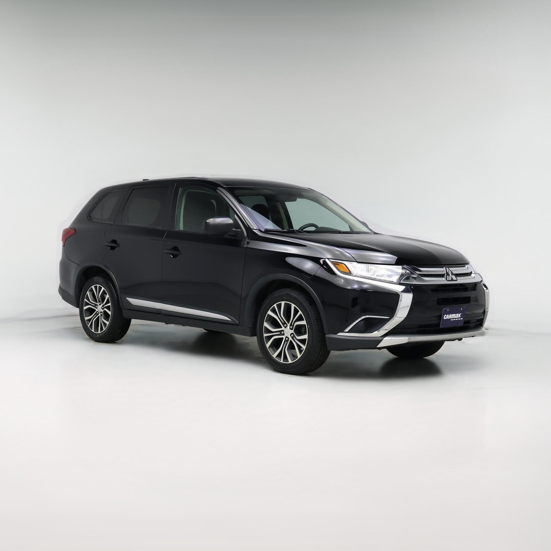 Thumbnail: 2018 Mitsubishi Outlander - 1