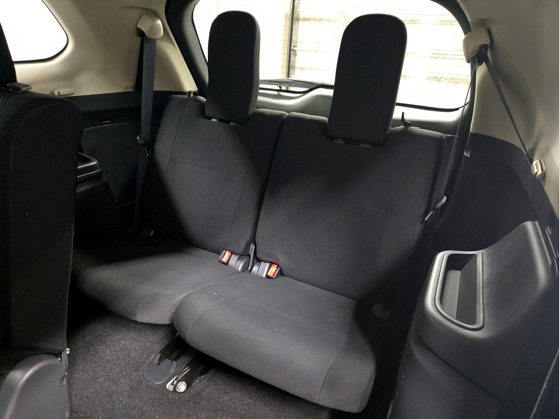 Thumbnail: 2018 Mitsubishi Outlander - 20