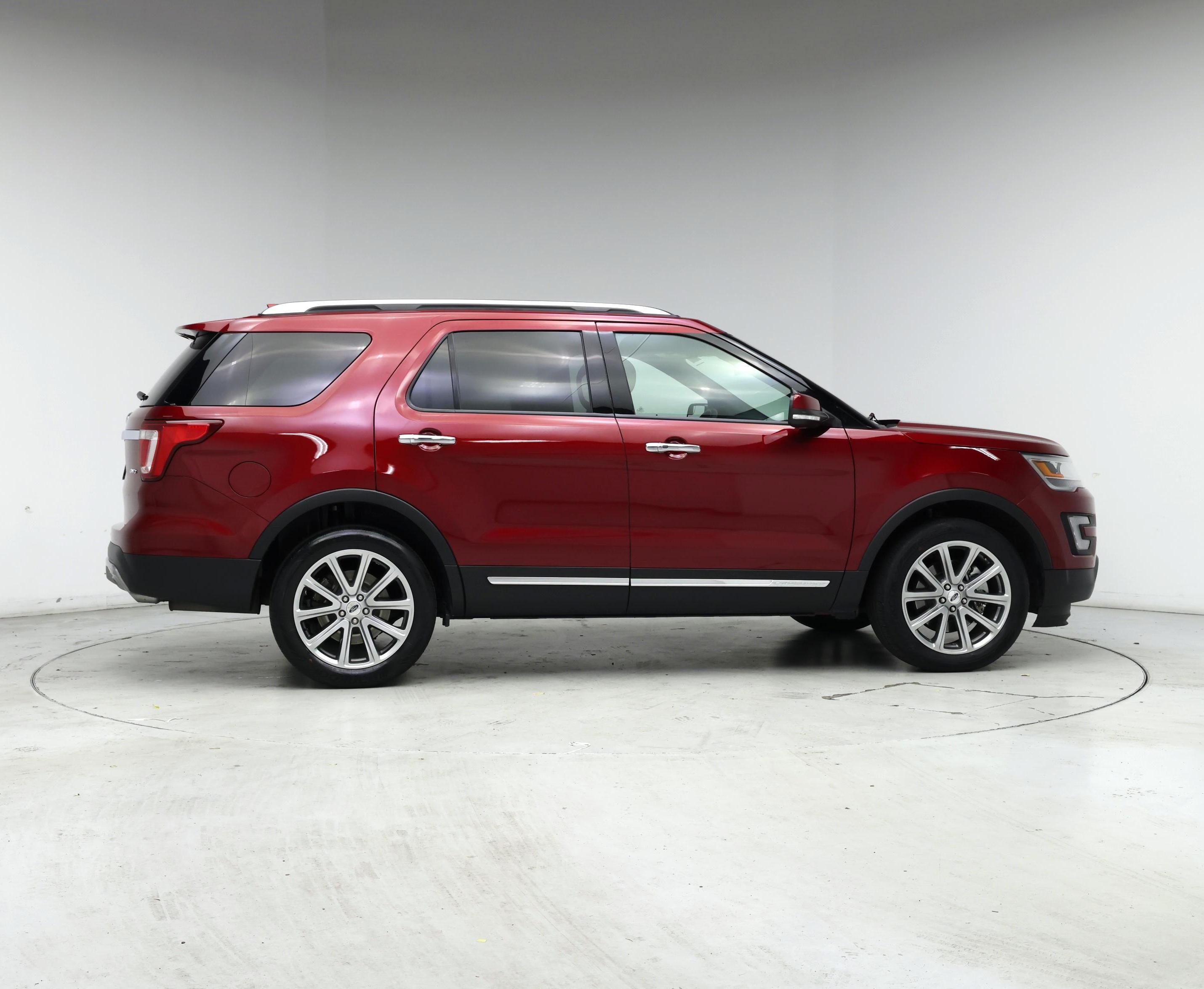 Thumbnail: 2017 Ford Explorer - 7