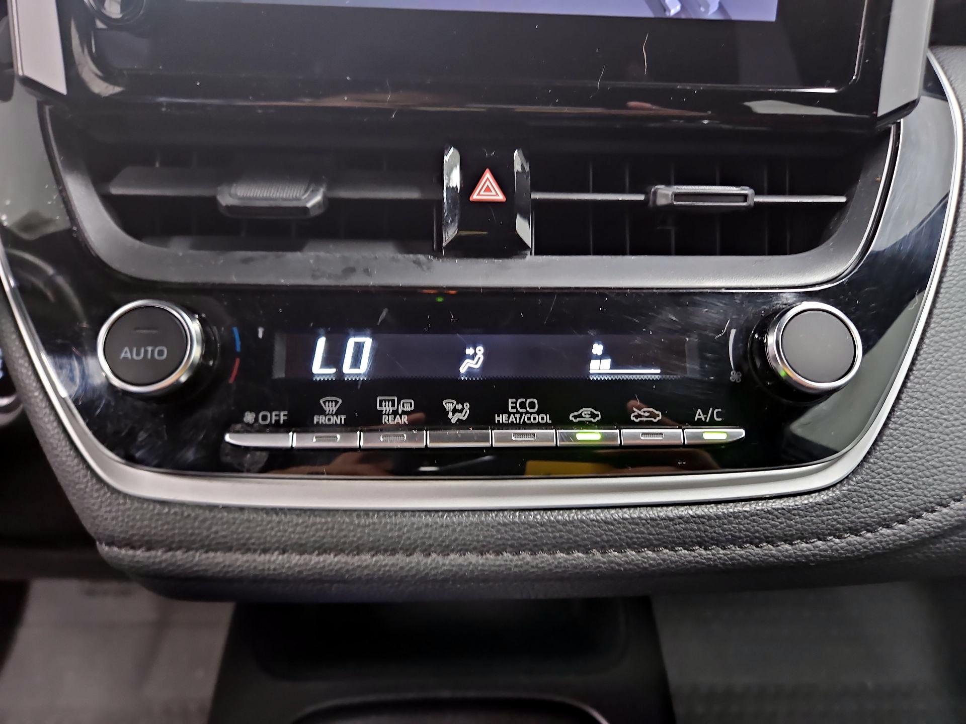 Thumbnail: 2024 Toyota Corolla - 16