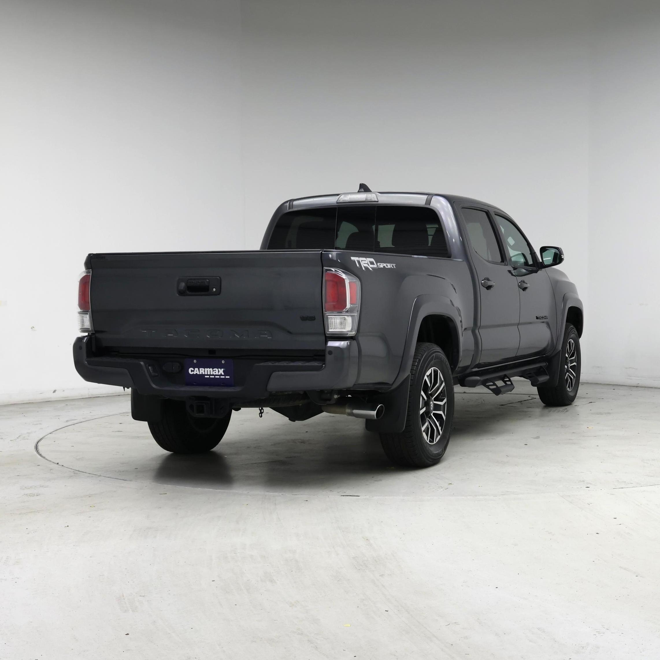 Thumbnail: 2020 Toyota Tacoma - 8
