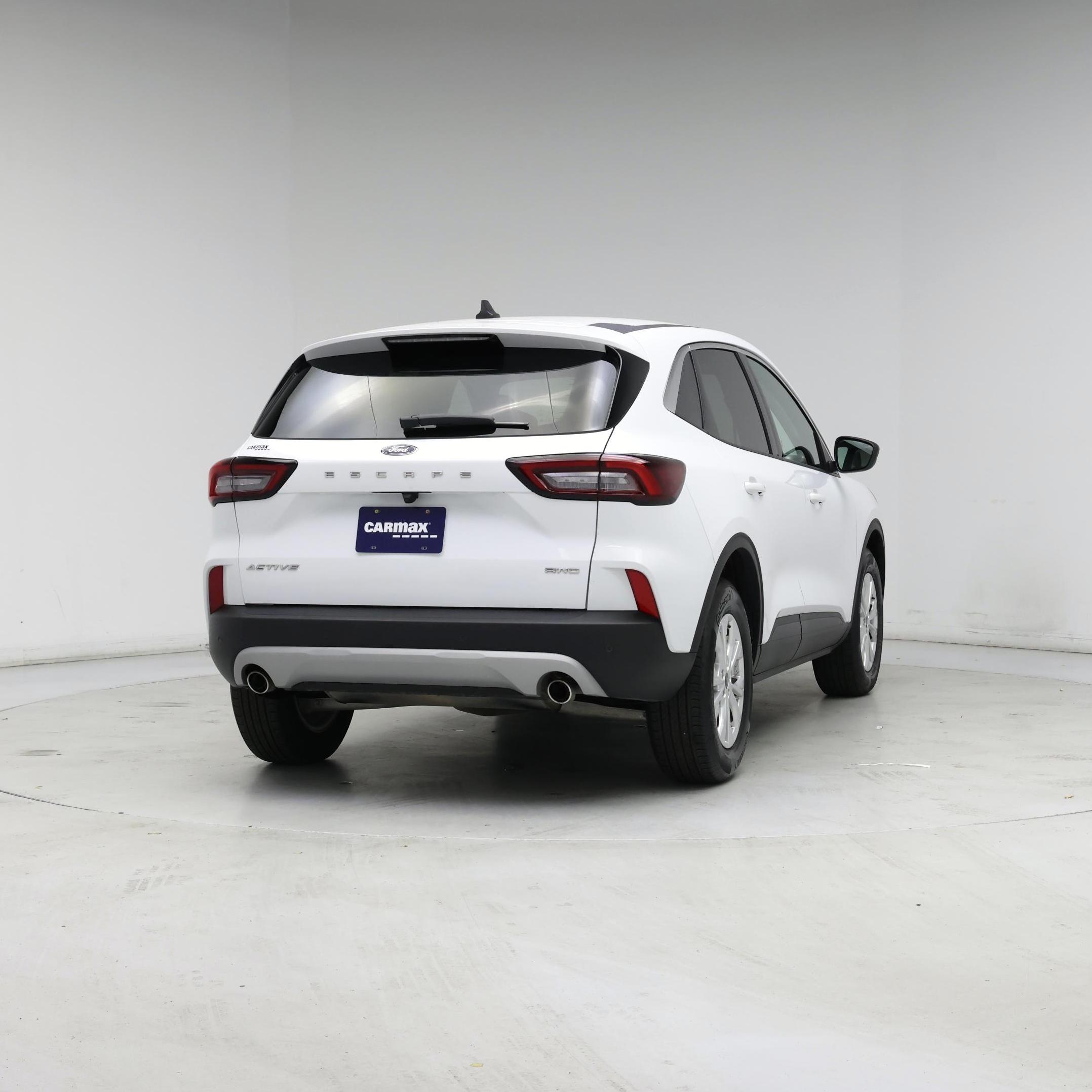Thumbnail: 2023 Ford Escape - 8